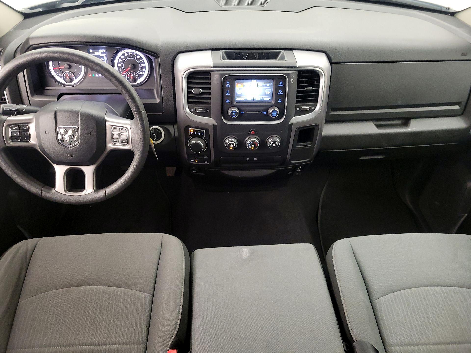 Thumbnail: 2024 RAM 1500 Classic - 9