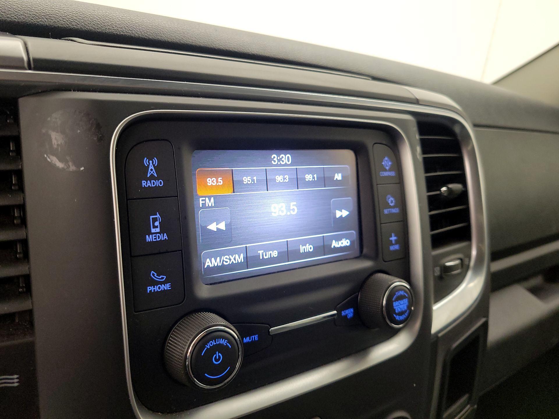 Thumbnail: 2024 RAM 1500 Classic - 15