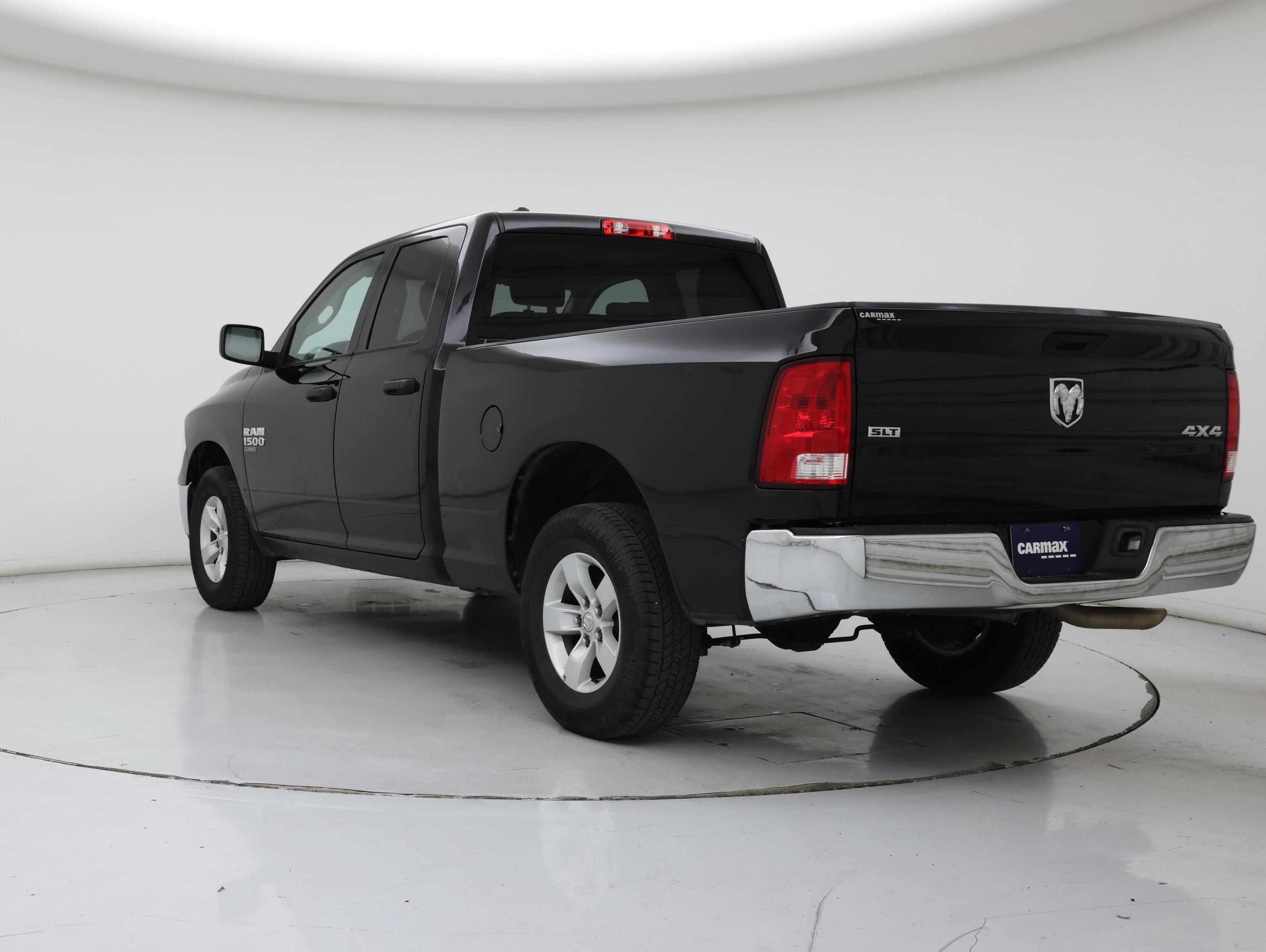 Thumbnail: 2024 RAM 1500 Classic - 2