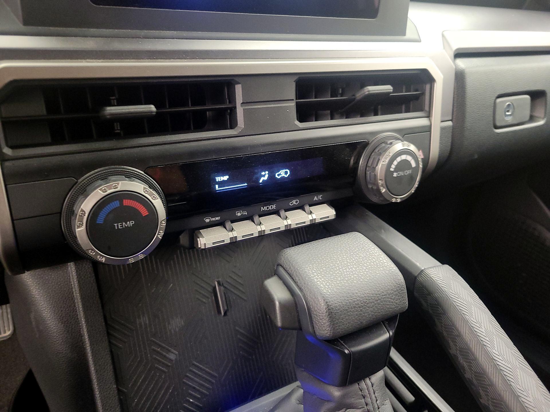 Thumbnail: 2025 Toyota 4Runner - 16