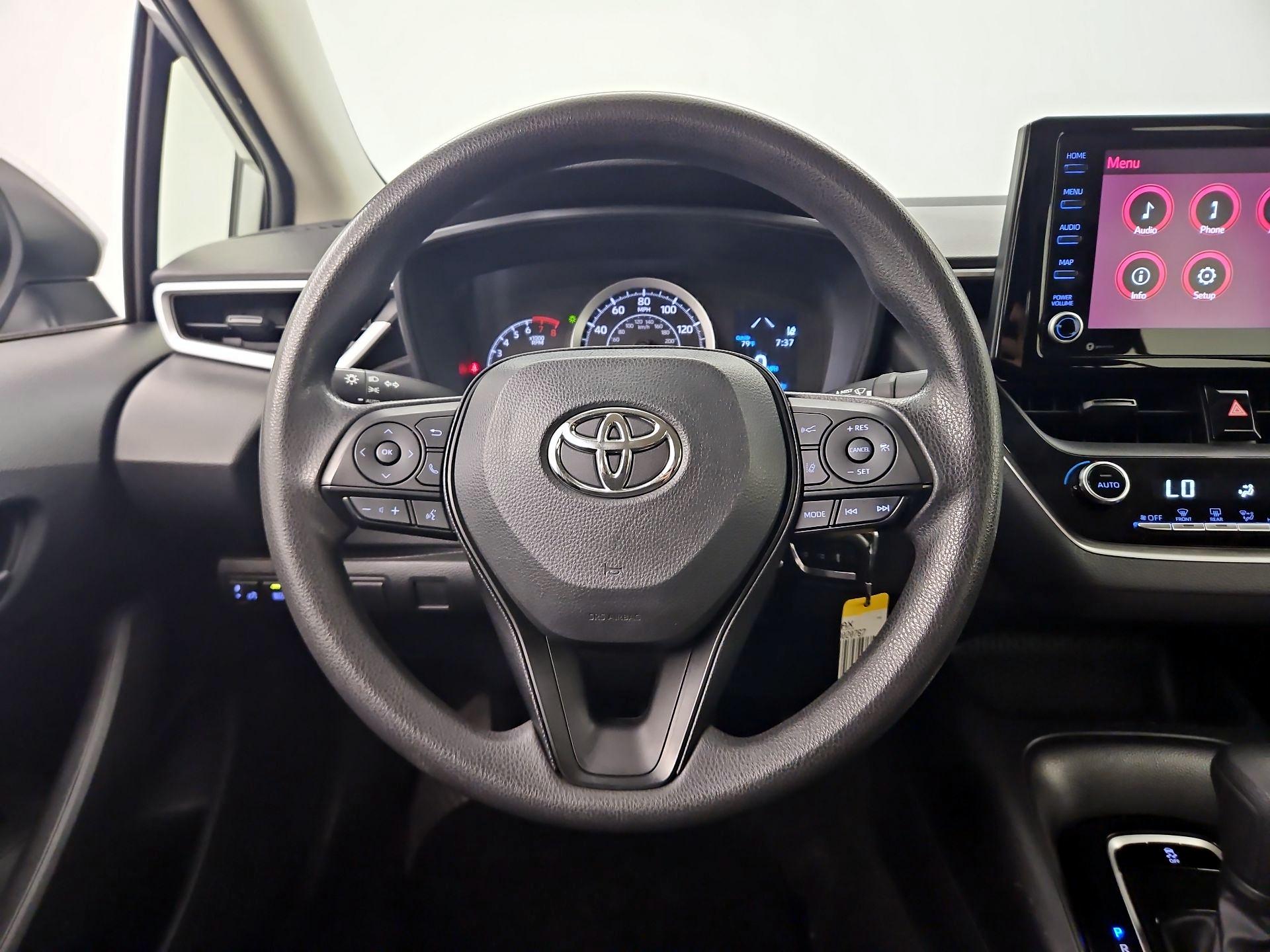 Thumbnail: 2022 Toyota Corolla - 10