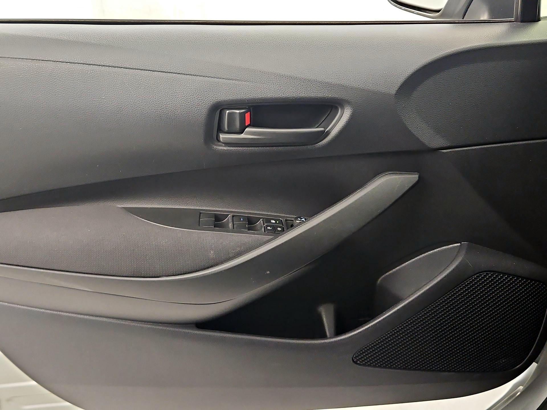 Thumbnail: 2022 Toyota Corolla - 12