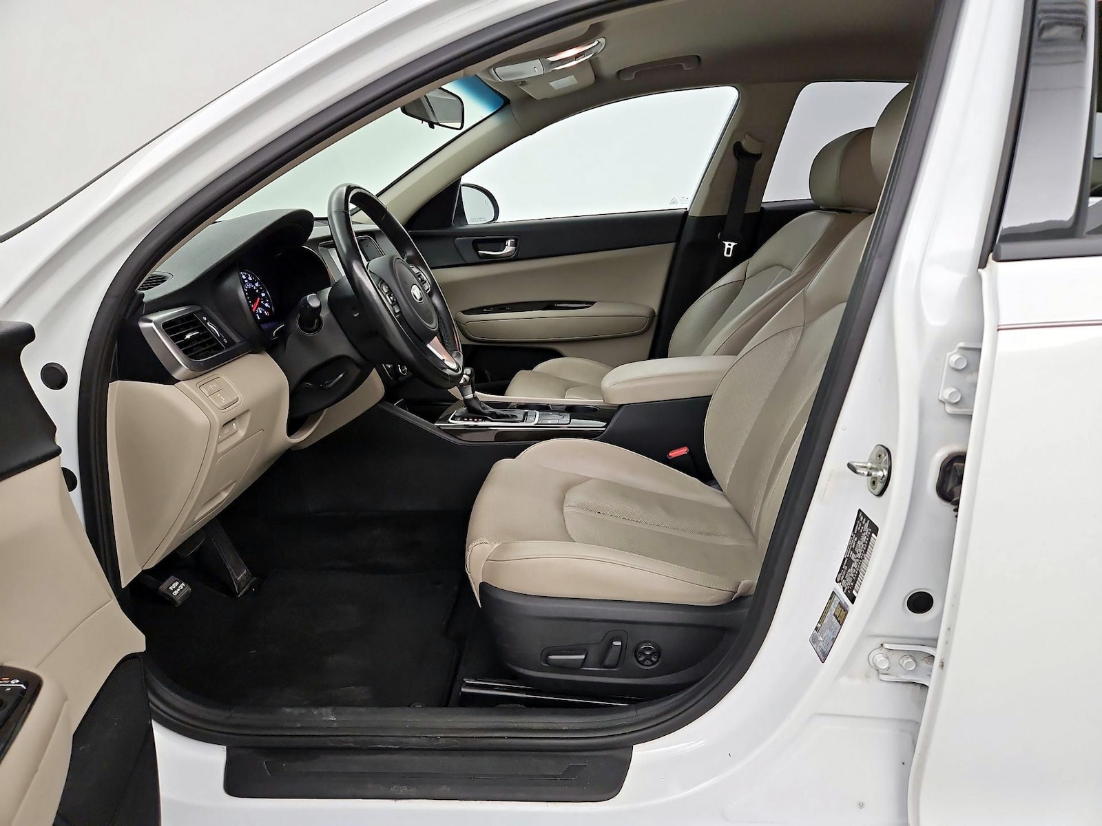 2018 Kia Optima EX - Photo 12