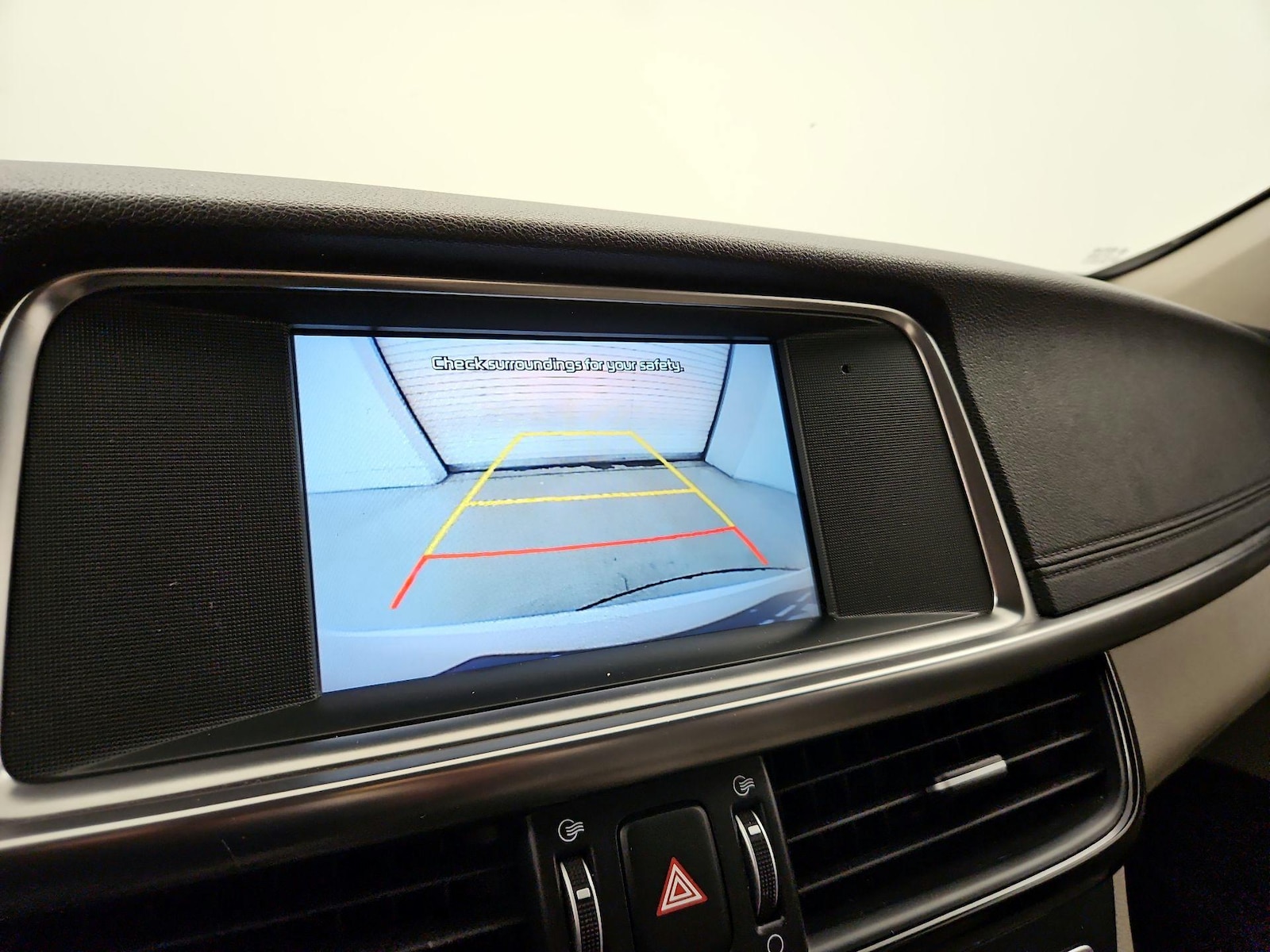 2018 Kia Optima EX - Photo 15