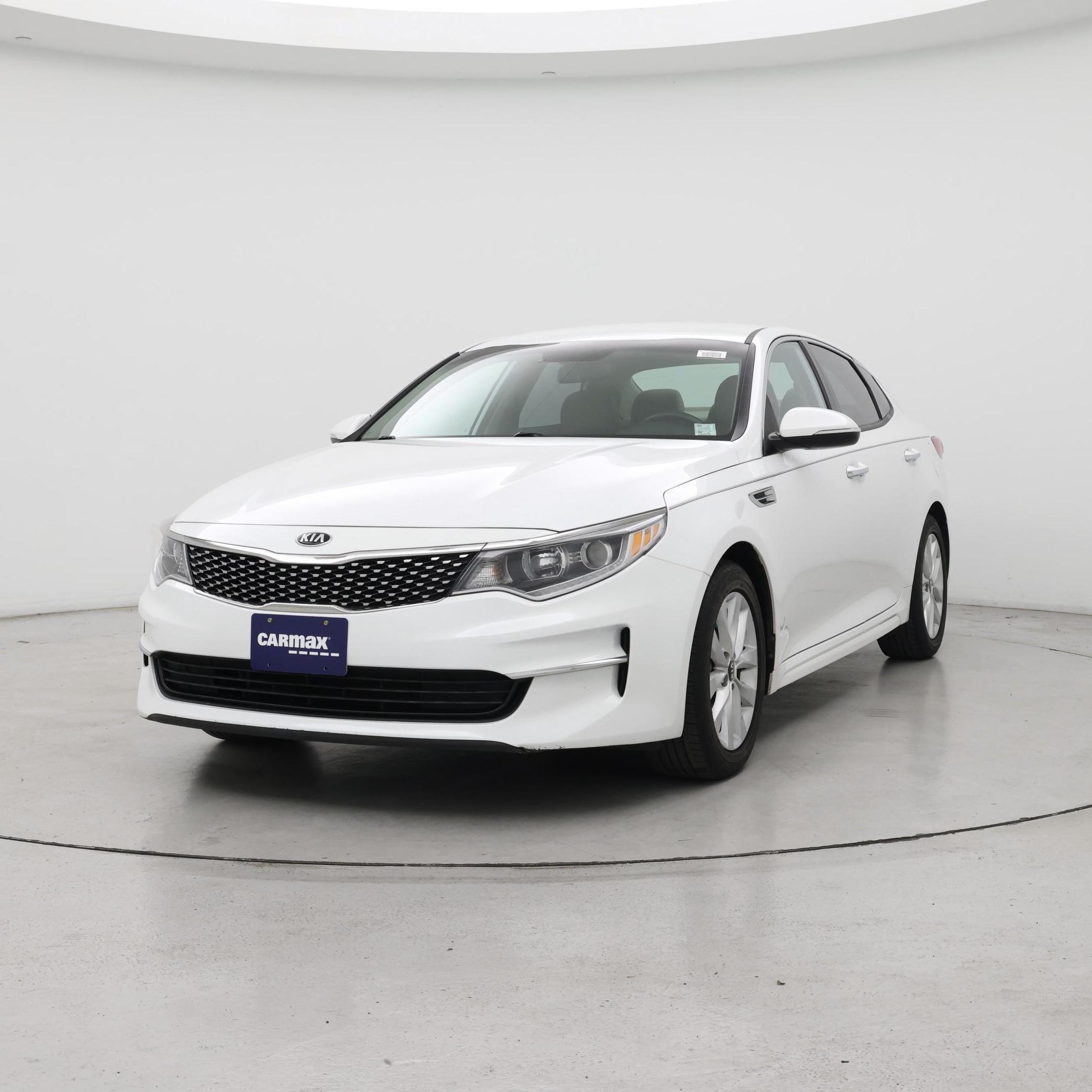 Thumbnail: 2018 Kia Optima - 4