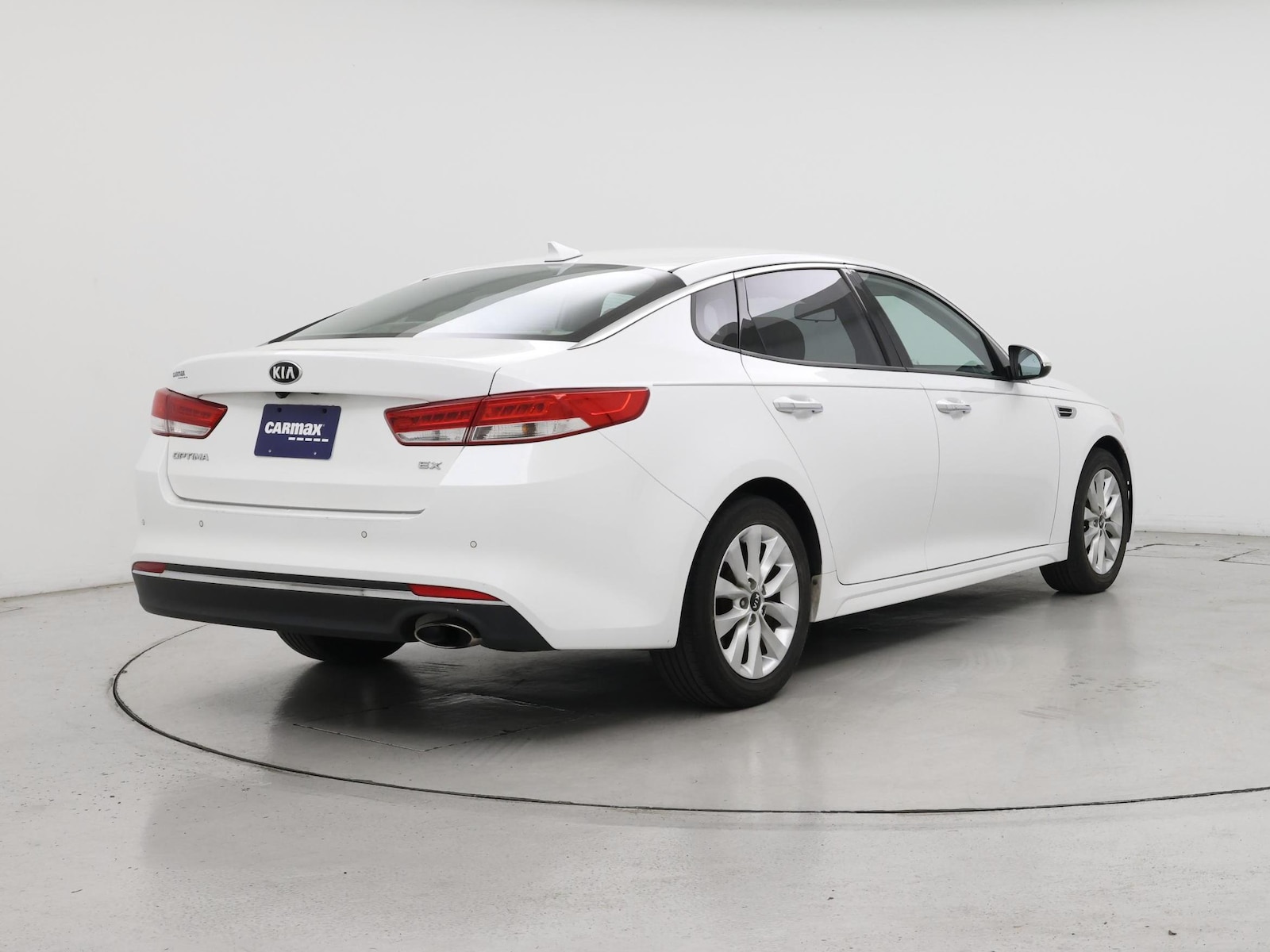 2018 Kia Optima EX - Photo 9
