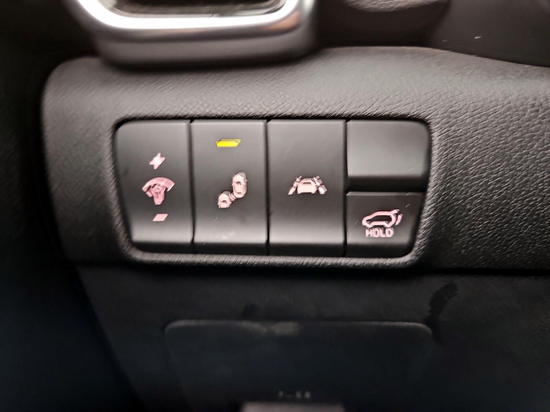 Thumbnail: 2021 Kia Sportage - 13