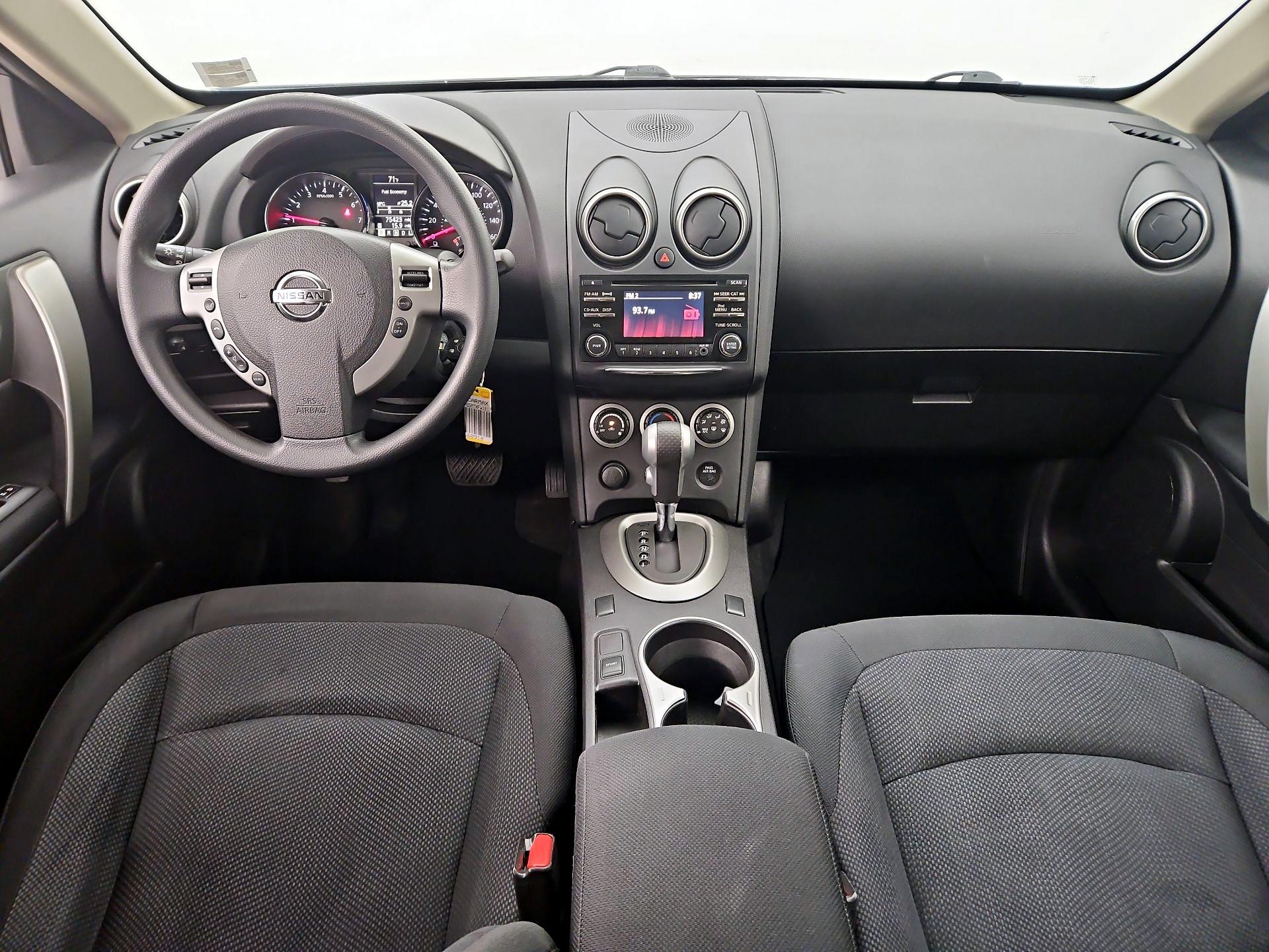 Thumbnail: 2015 Nissan Rogue - 9