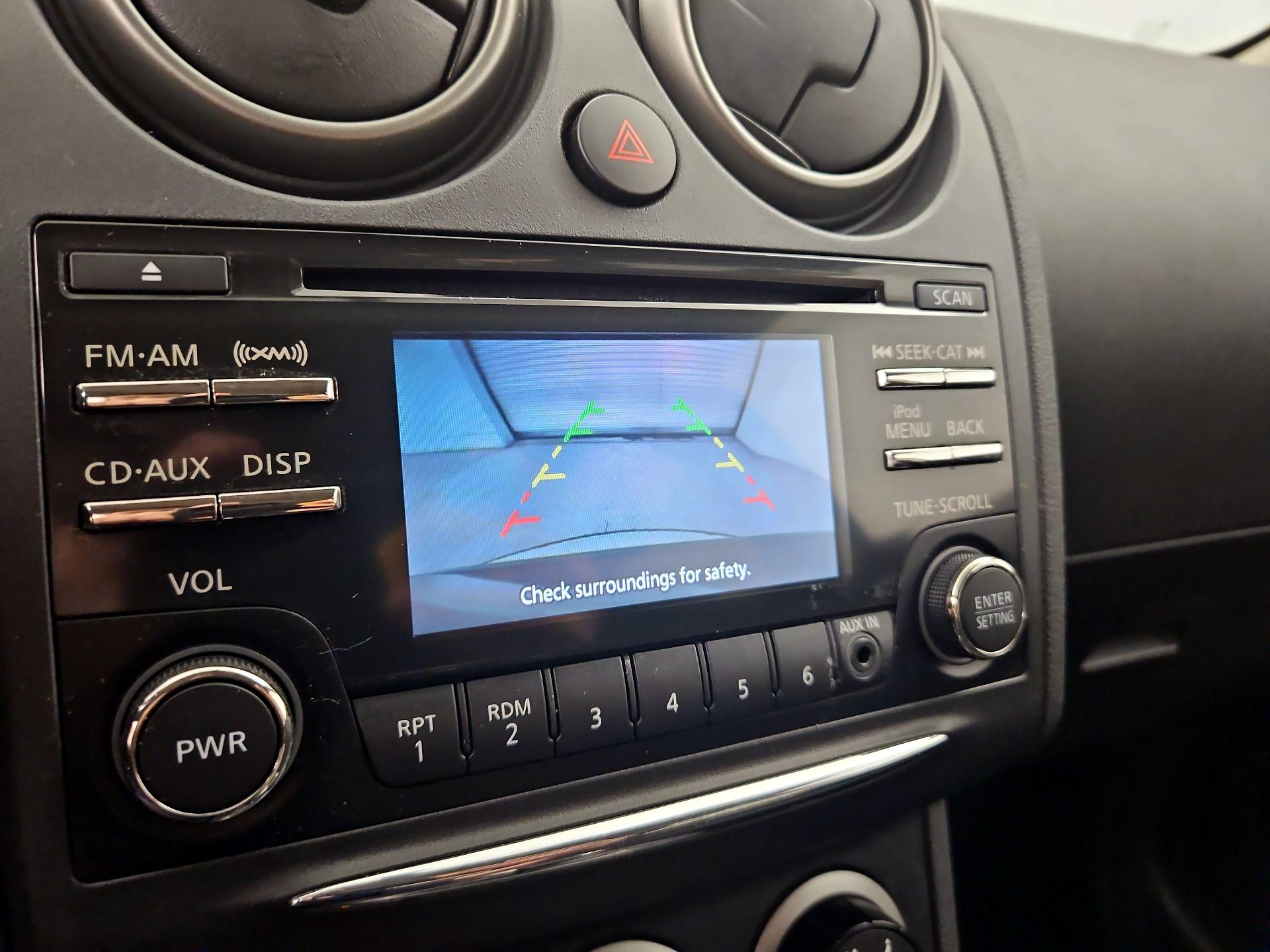 Thumbnail: 2015 Nissan Rogue - 14