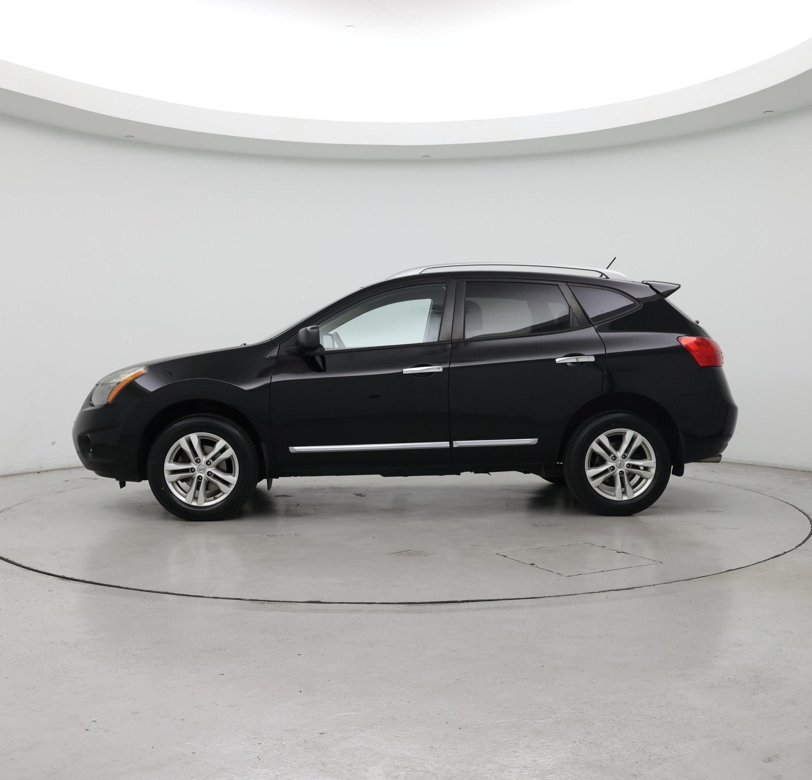Thumbnail: 2015 Nissan Rogue - 3