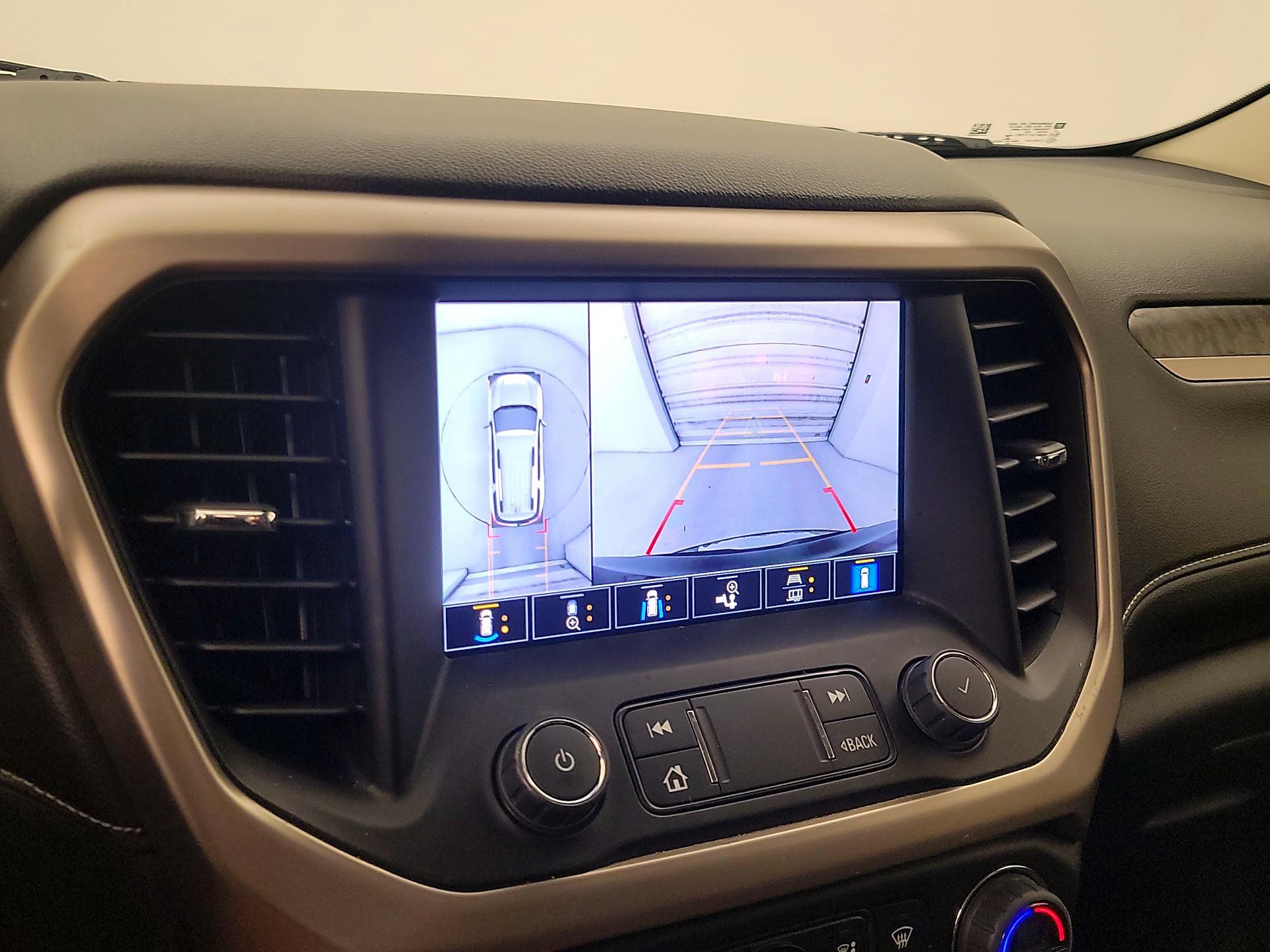 Thumbnail: 2023 GMC Acadia - 15