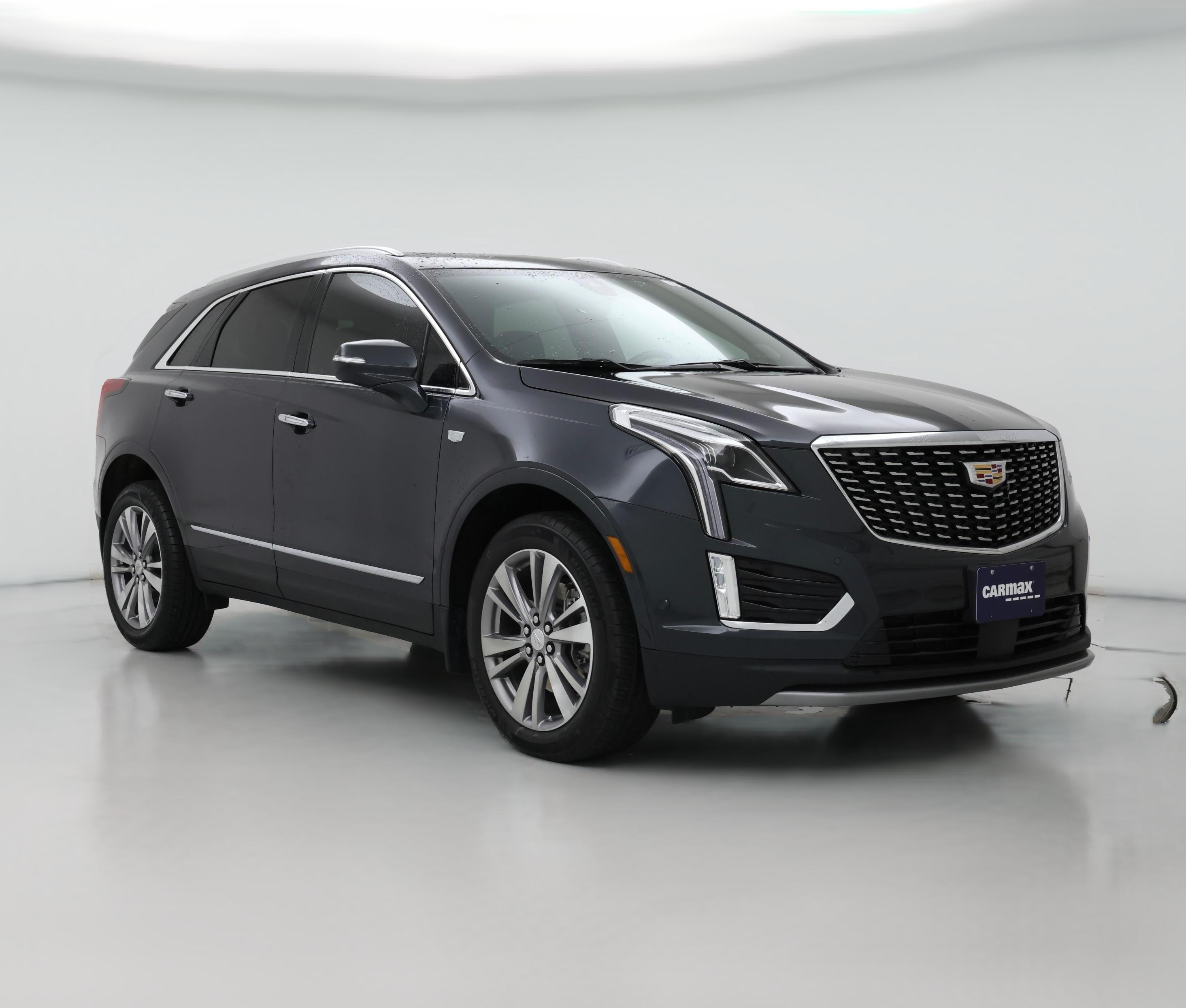 Thumbnail: 2023 Cadillac XT5 - 1