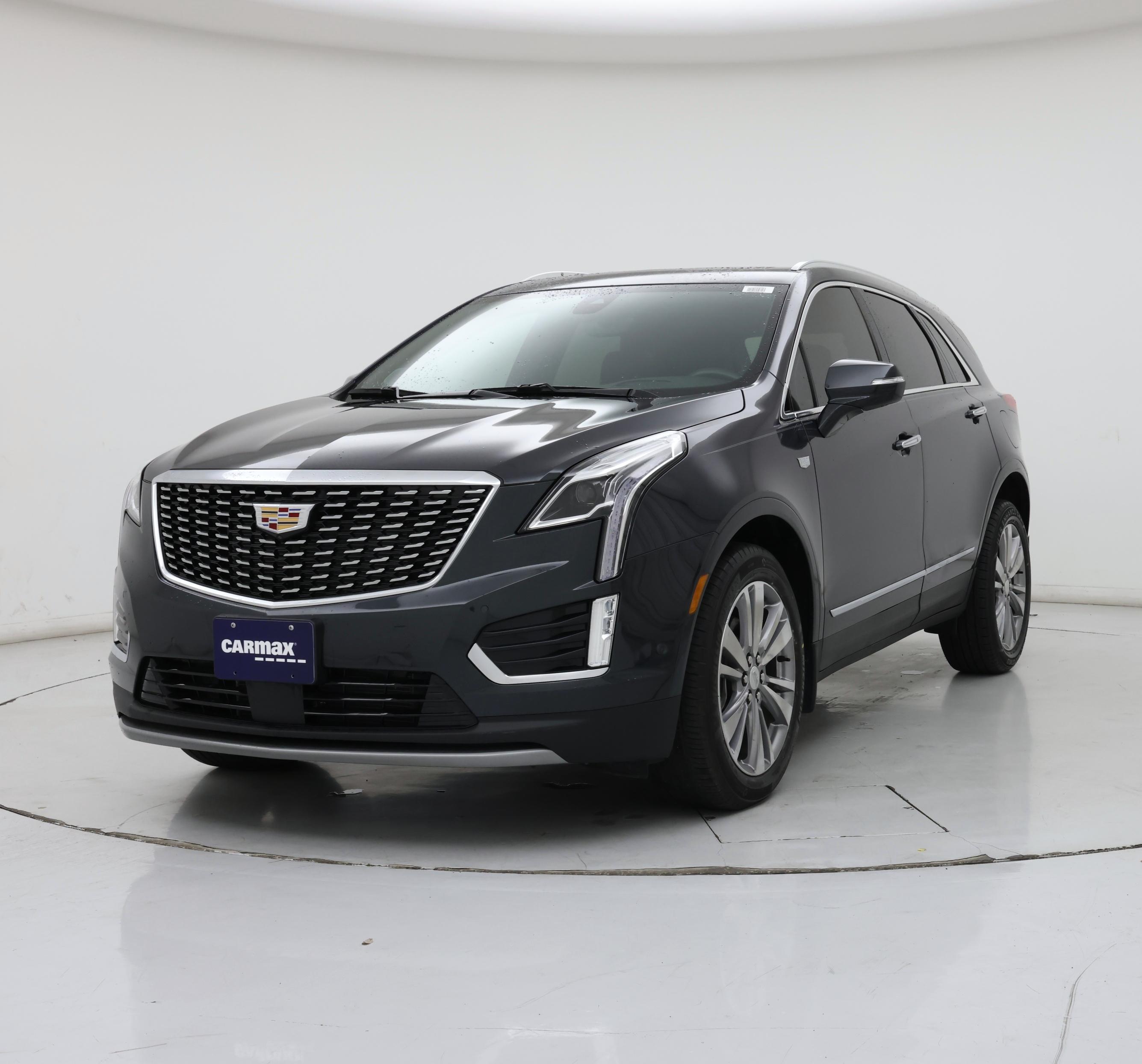 Thumbnail: 2023 Cadillac XT5 - 4