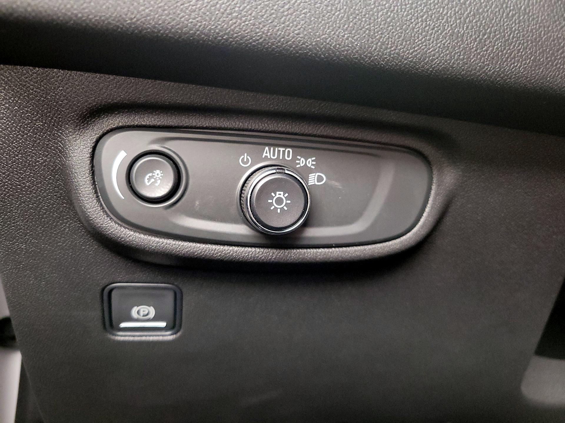 Thumbnail: 2023 GMC Terrain - 13