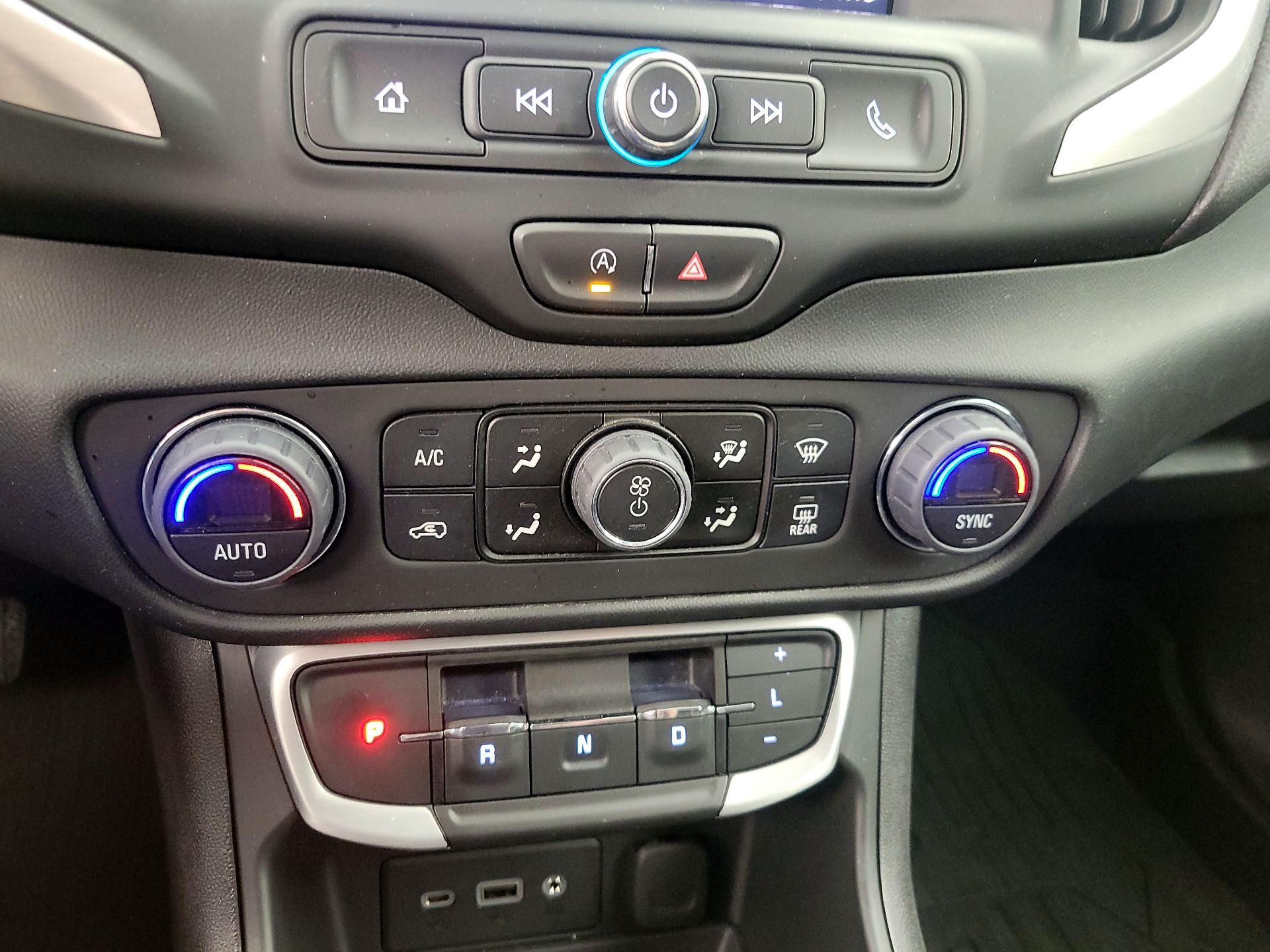 Thumbnail: 2023 GMC Terrain - 16