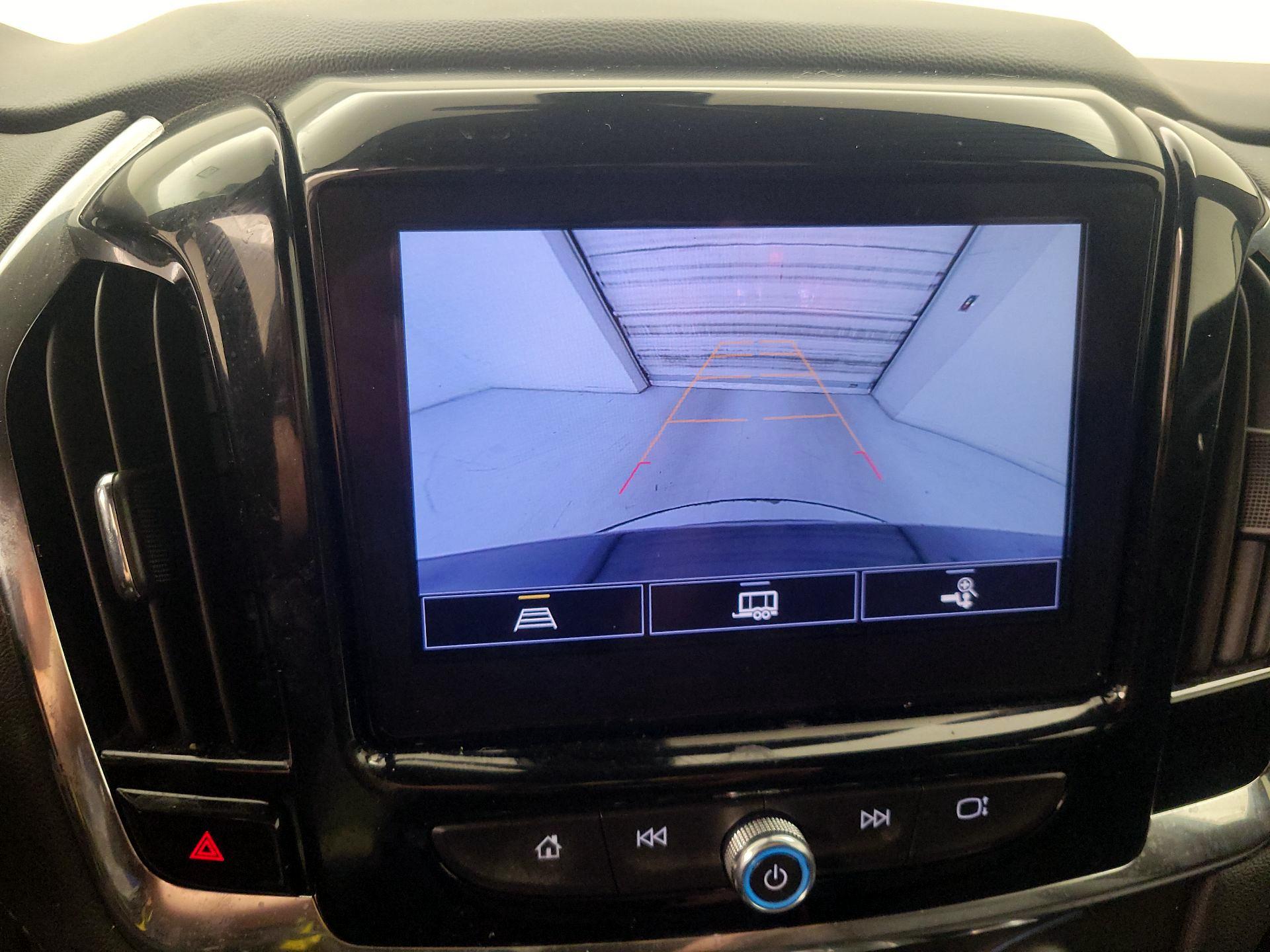 Thumbnail: 2023 Chevrolet Traverse - 14