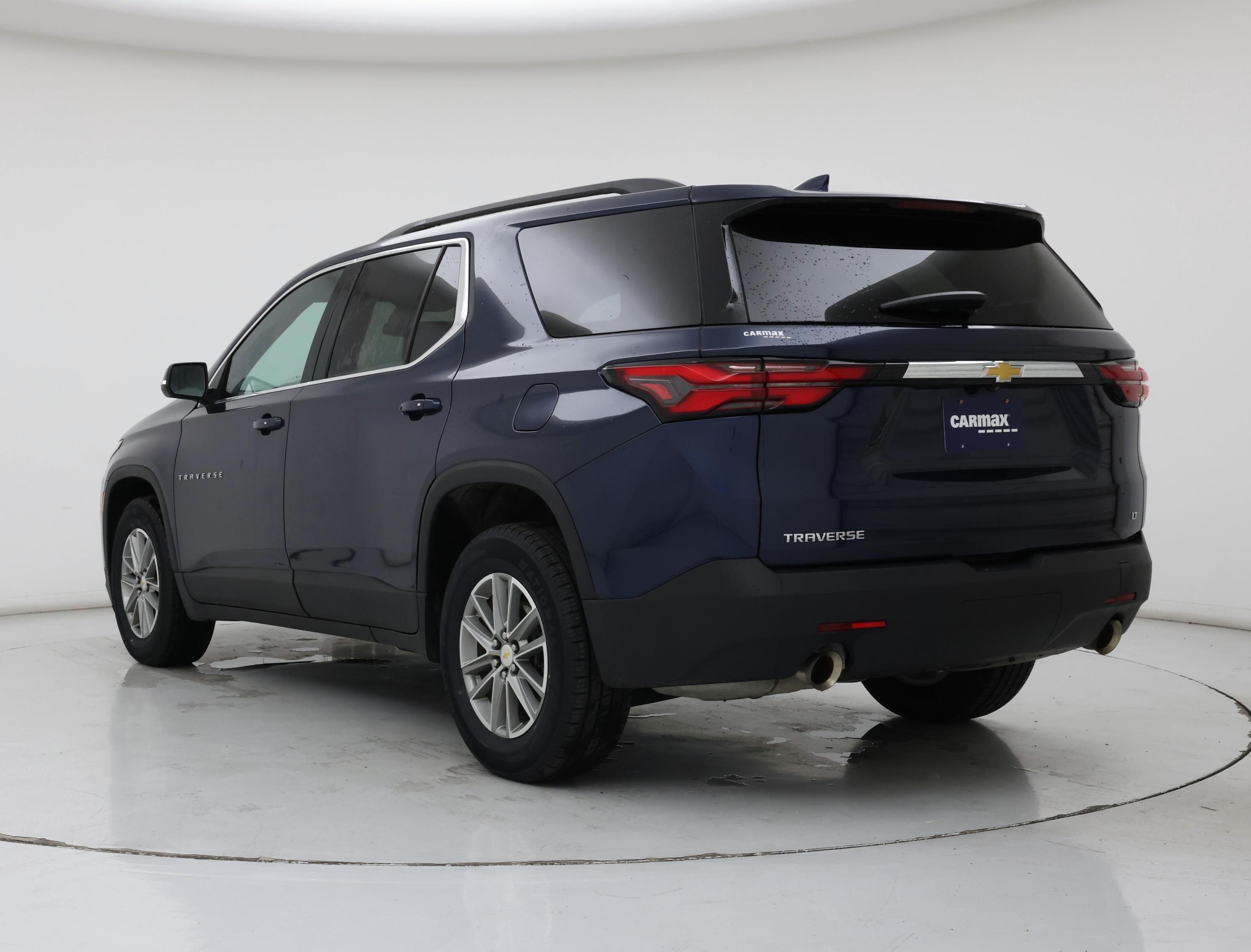 Thumbnail: 2023 Chevrolet Traverse - 2