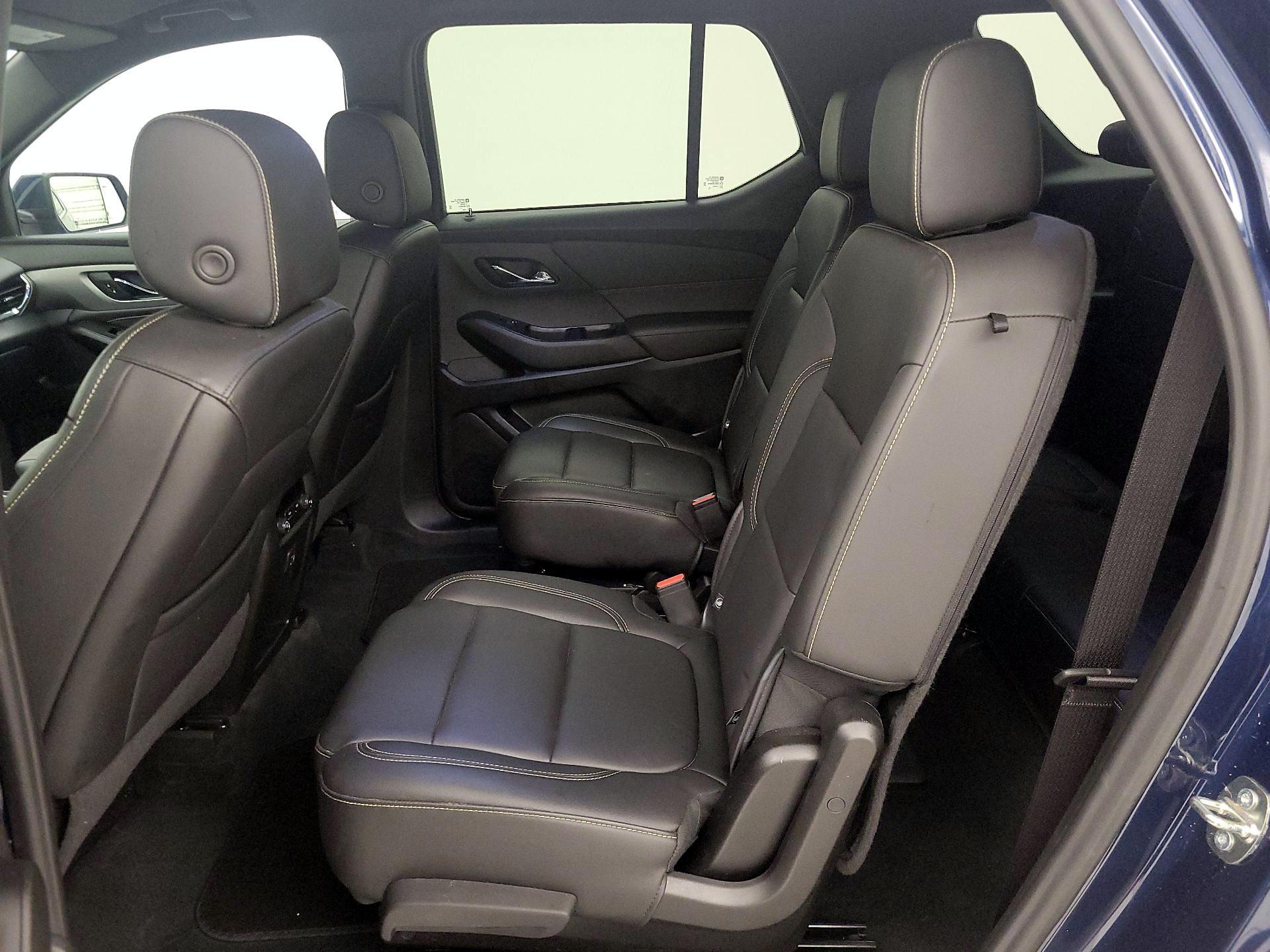 Thumbnail: 2023 Chevrolet Traverse - 19