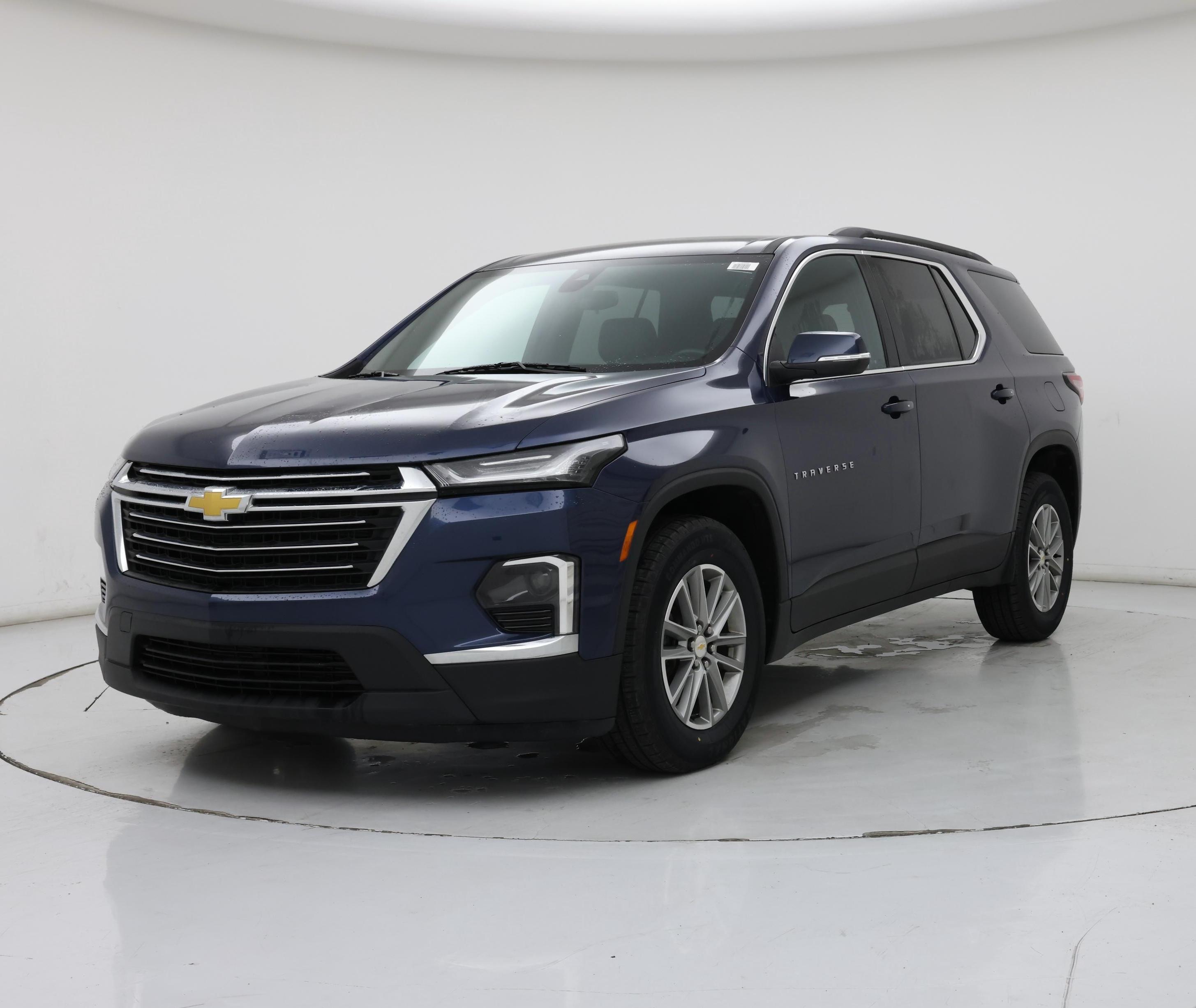 Thumbnail: 2023 Chevrolet Traverse - 4
