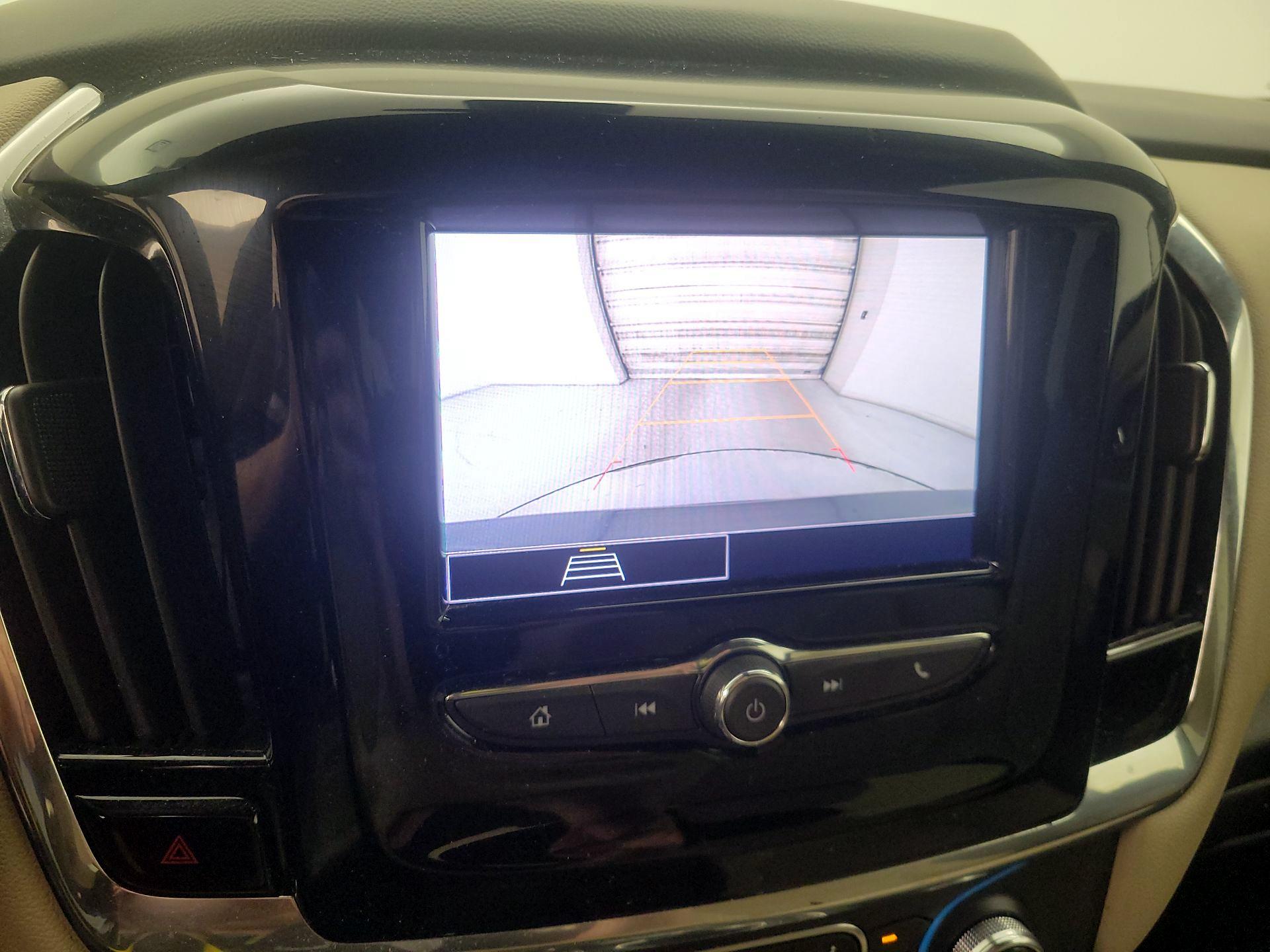 Thumbnail: 2023 Chevrolet Traverse - 15