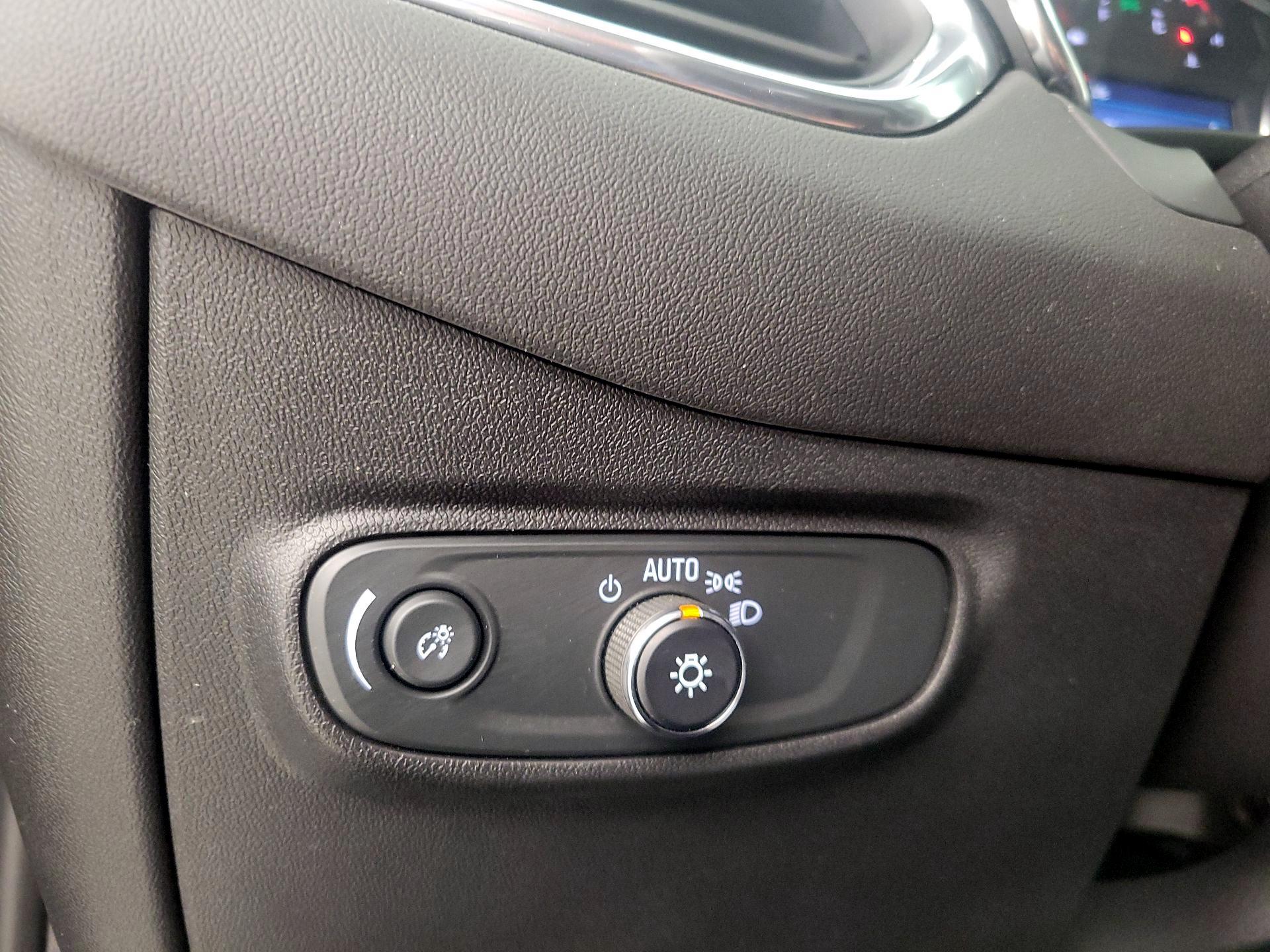 Thumbnail: 2024 Chevrolet Equinox - 13