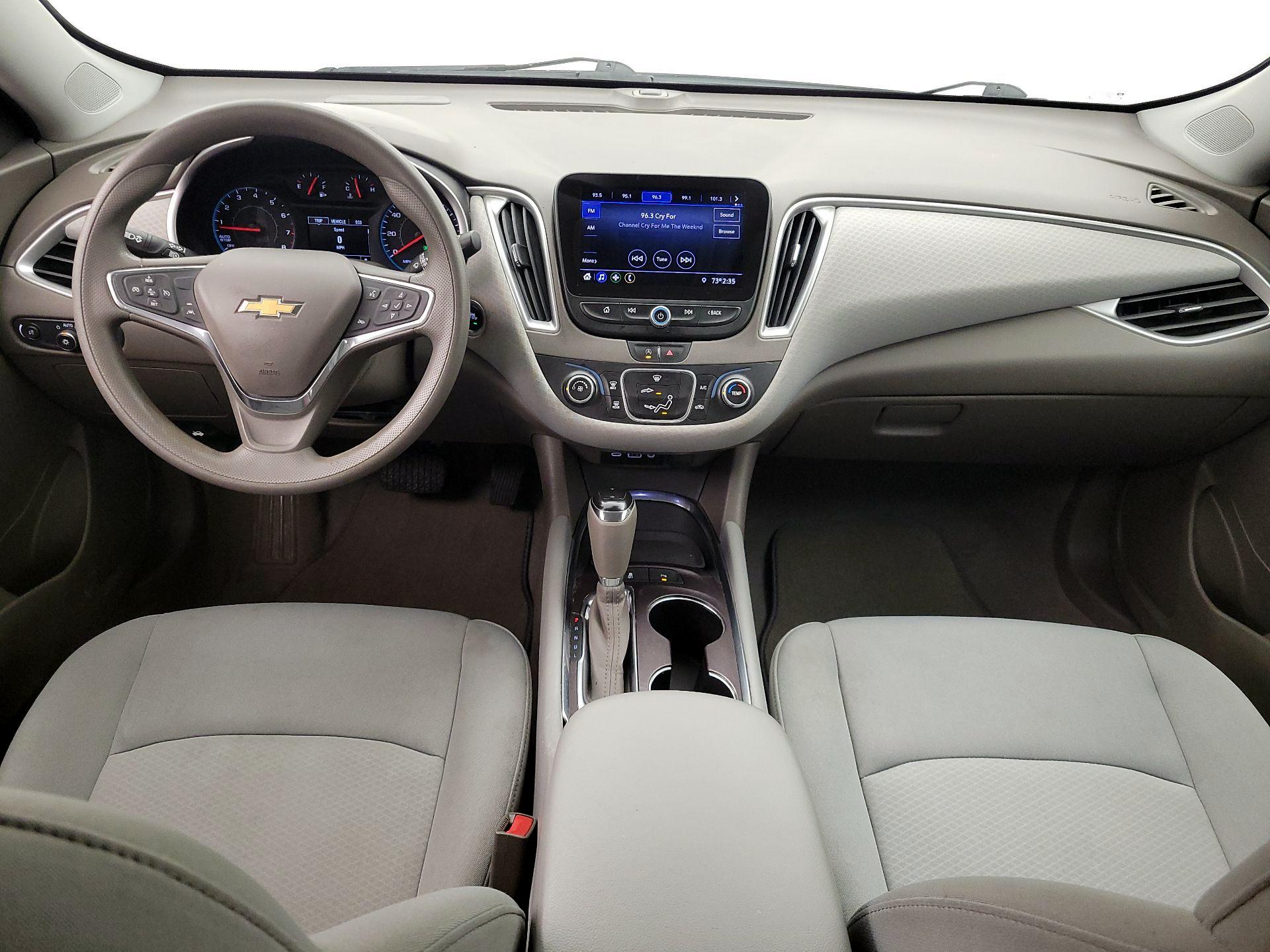 Thumbnail: 2020 Chevrolet Malibu - 9