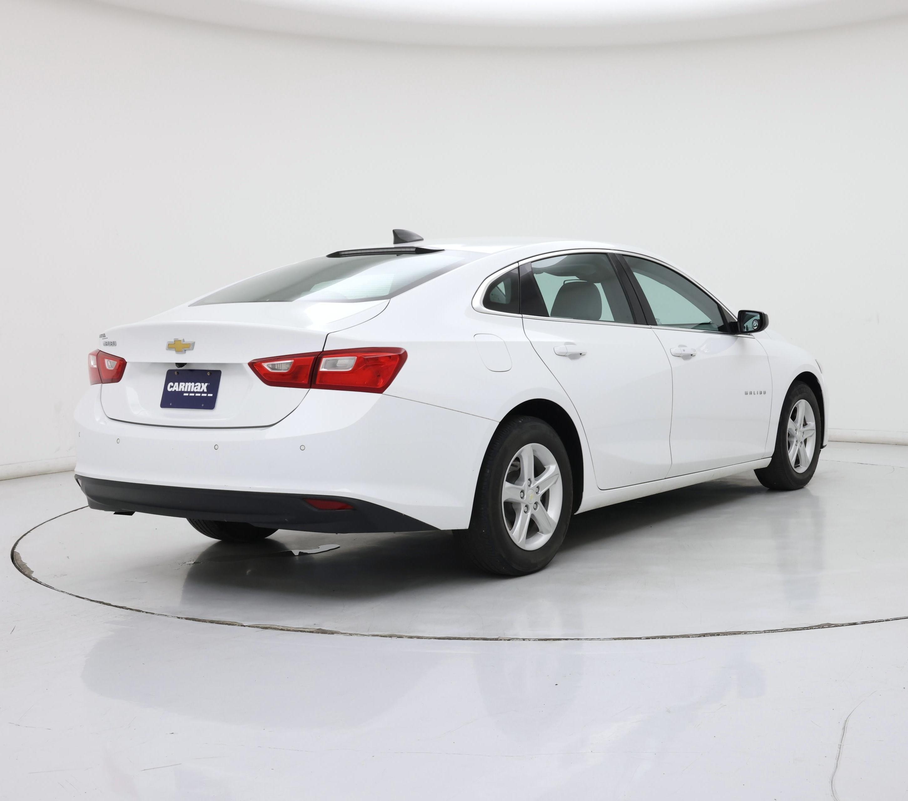 Thumbnail: 2020 Chevrolet Malibu - 8