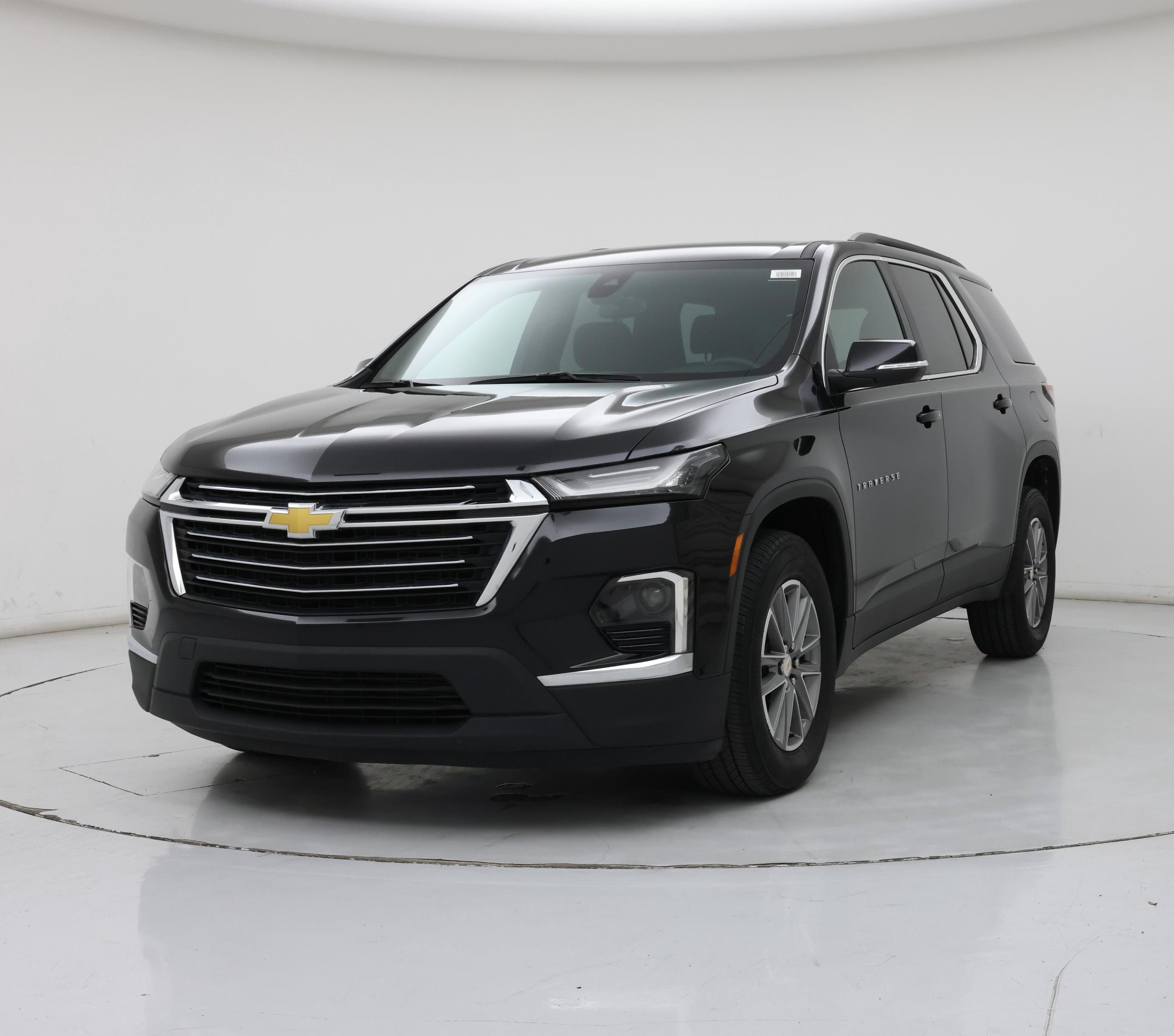 Thumbnail: 2023 Chevrolet Traverse - 4