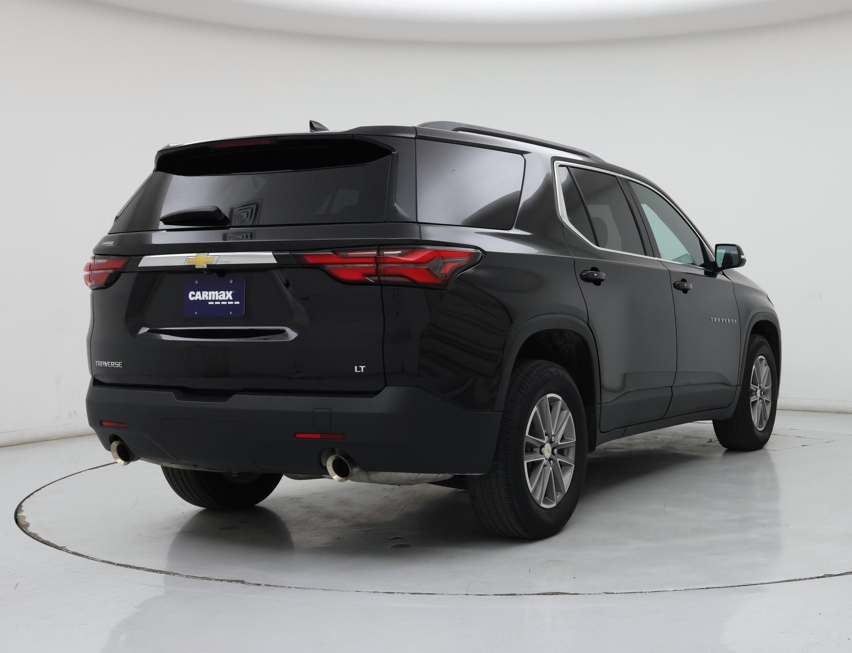 Thumbnail: 2023 Chevrolet Traverse - 8