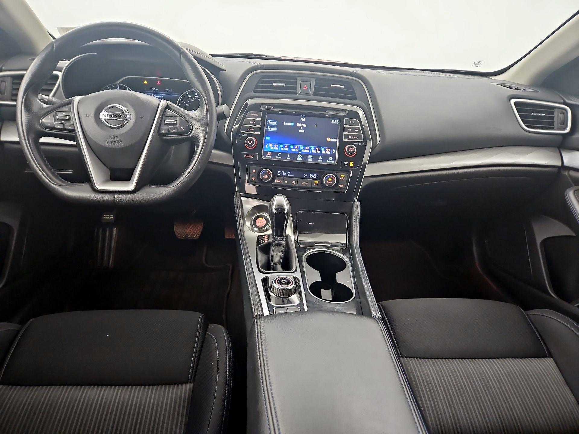 Thumbnail: 2016 Nissan Maxima - 9