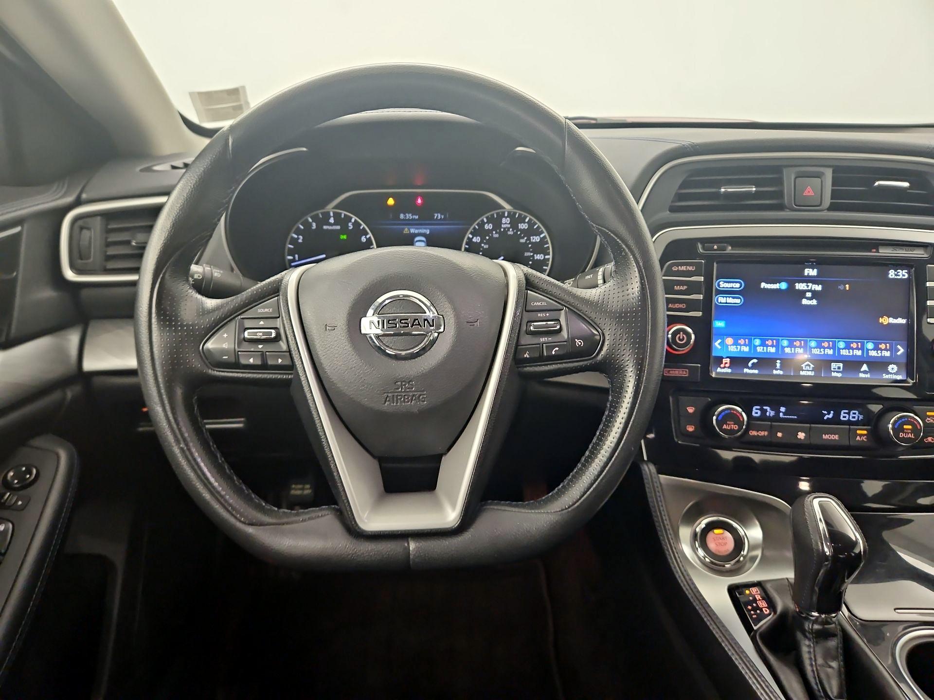 Thumbnail: 2016 Nissan Maxima - 10