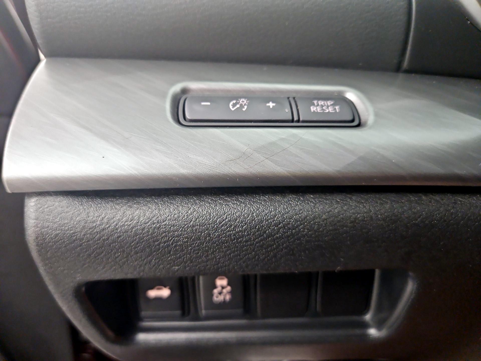 Thumbnail: 2016 Nissan Maxima - 13