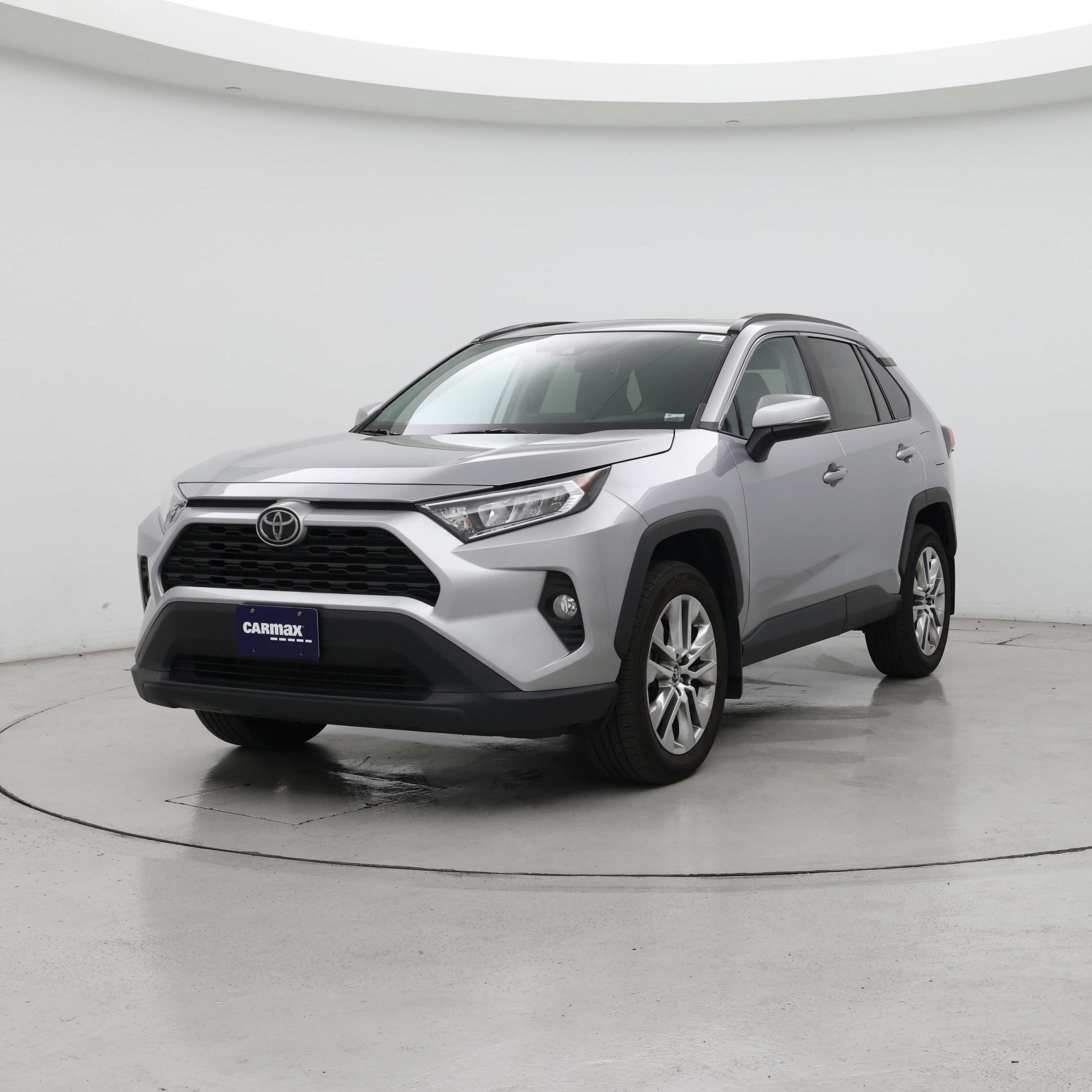 Thumbnail: 2021 Toyota RAV4 - 4