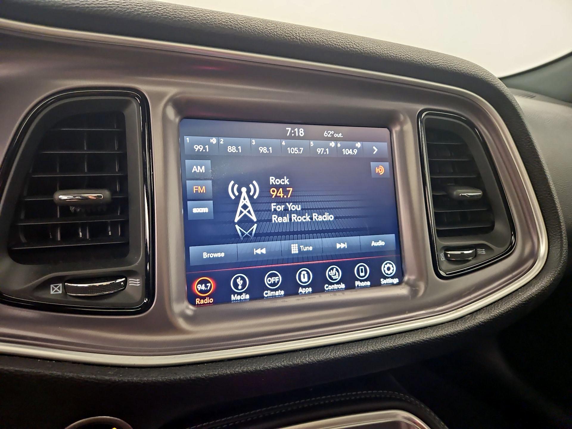 Thumbnail: 2019 Dodge Challenger - 15