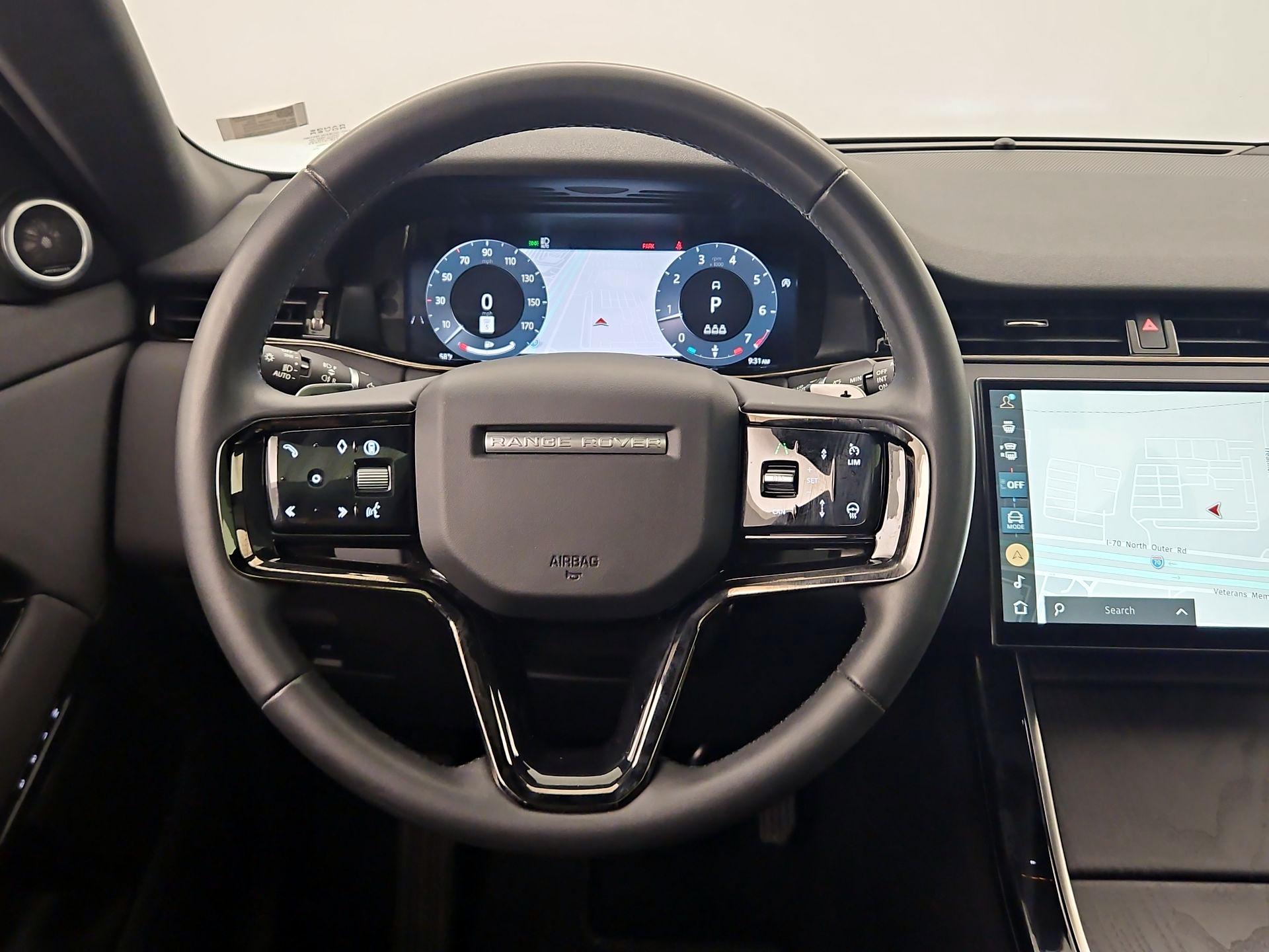 Thumbnail: 2024 Land Rover Range Rover Evoque - 10