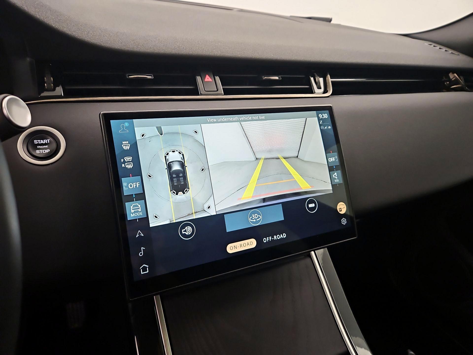 Thumbnail: 2024 Land Rover Range Rover Evoque - 15