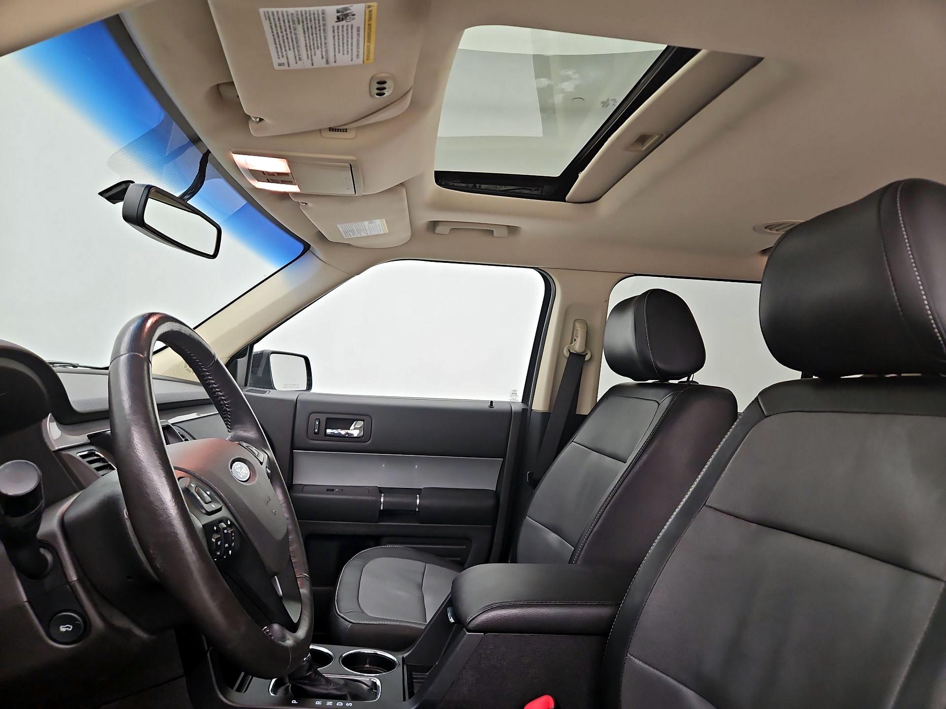 Thumbnail: 2015 Ford Flex - 20