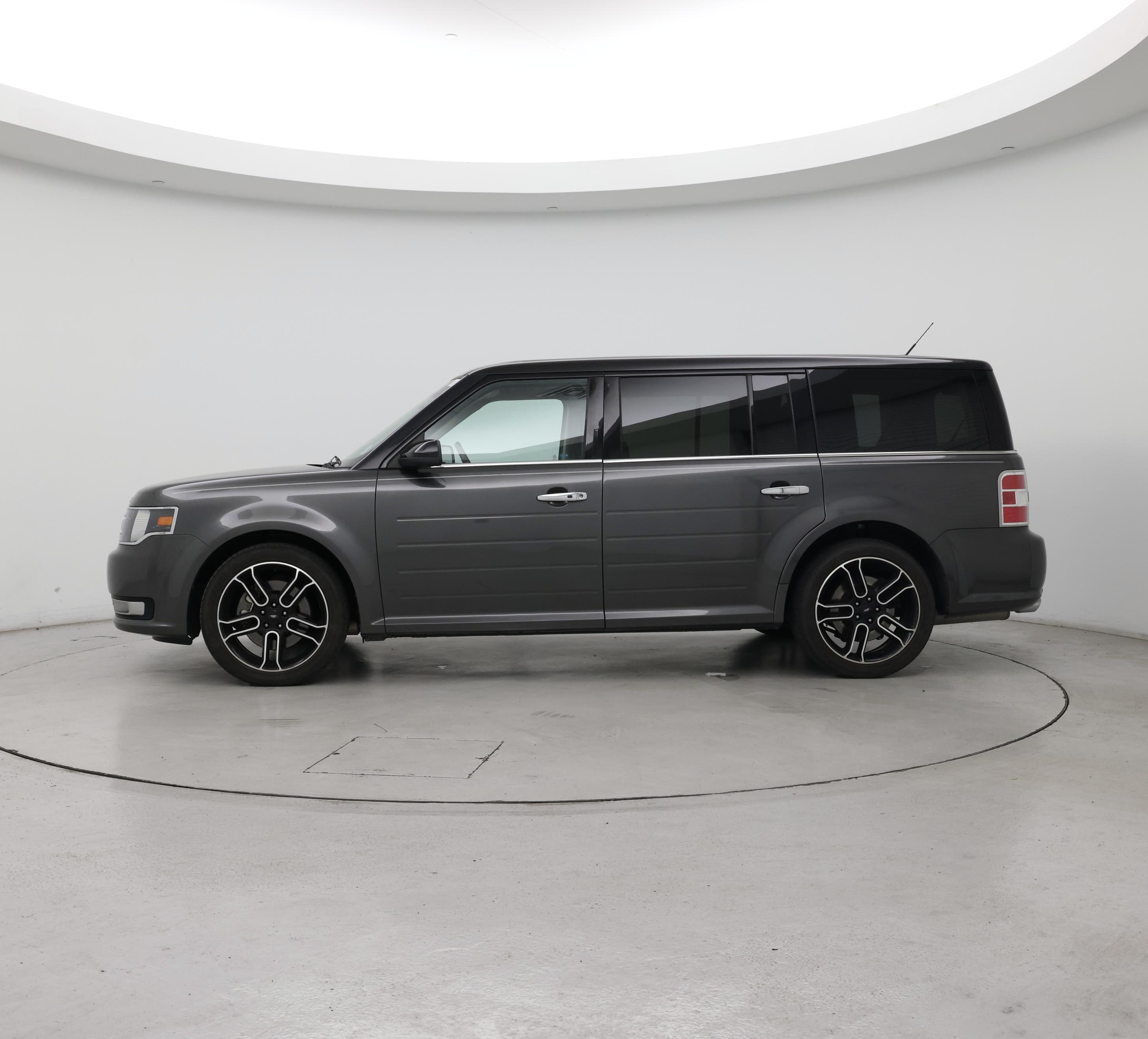 Thumbnail: 2015 Ford Flex - 3