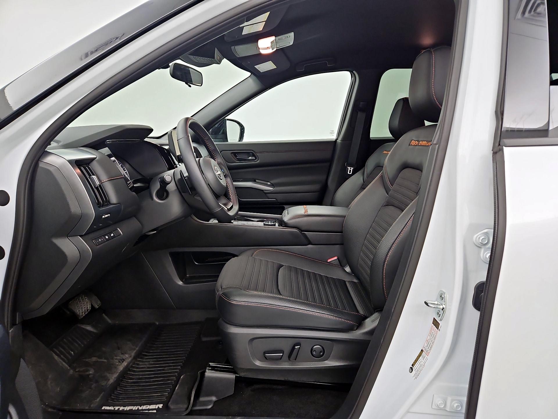 Thumbnail: 2025 Nissan Pathfinder - 11