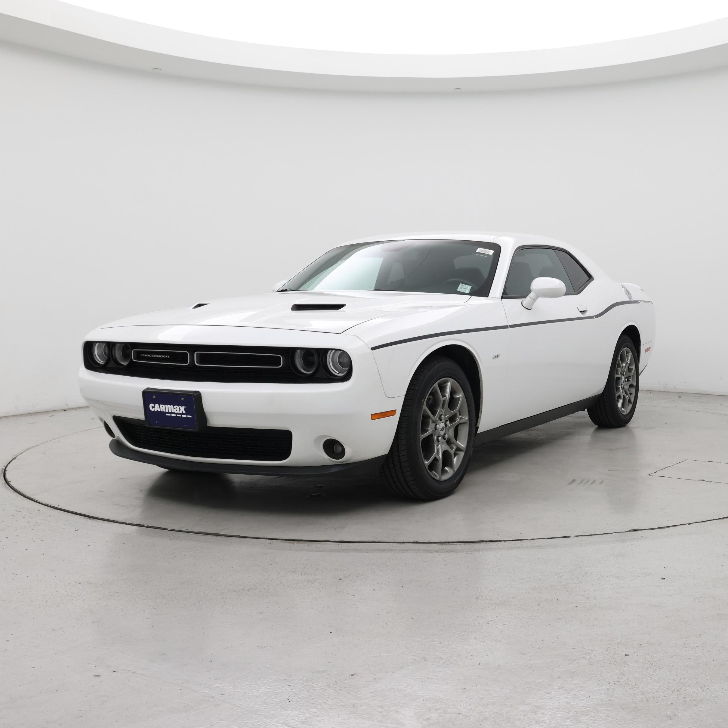Thumbnail: 2017 Dodge Challenger - 4