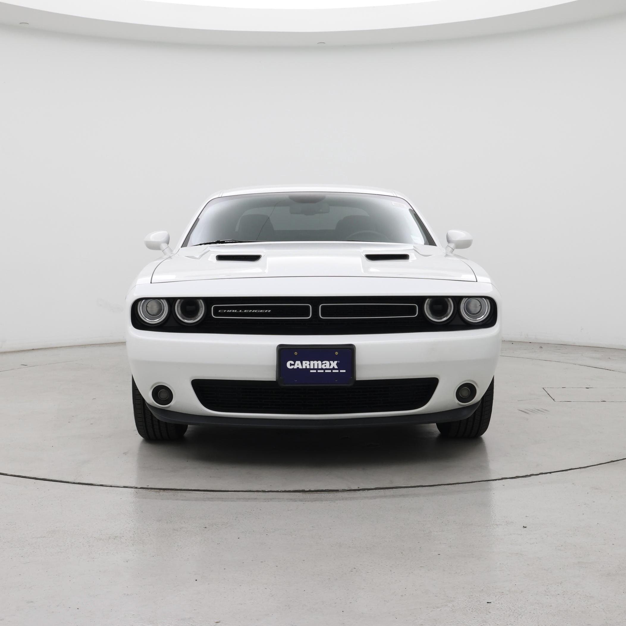 Thumbnail: 2017 Dodge Challenger - 5