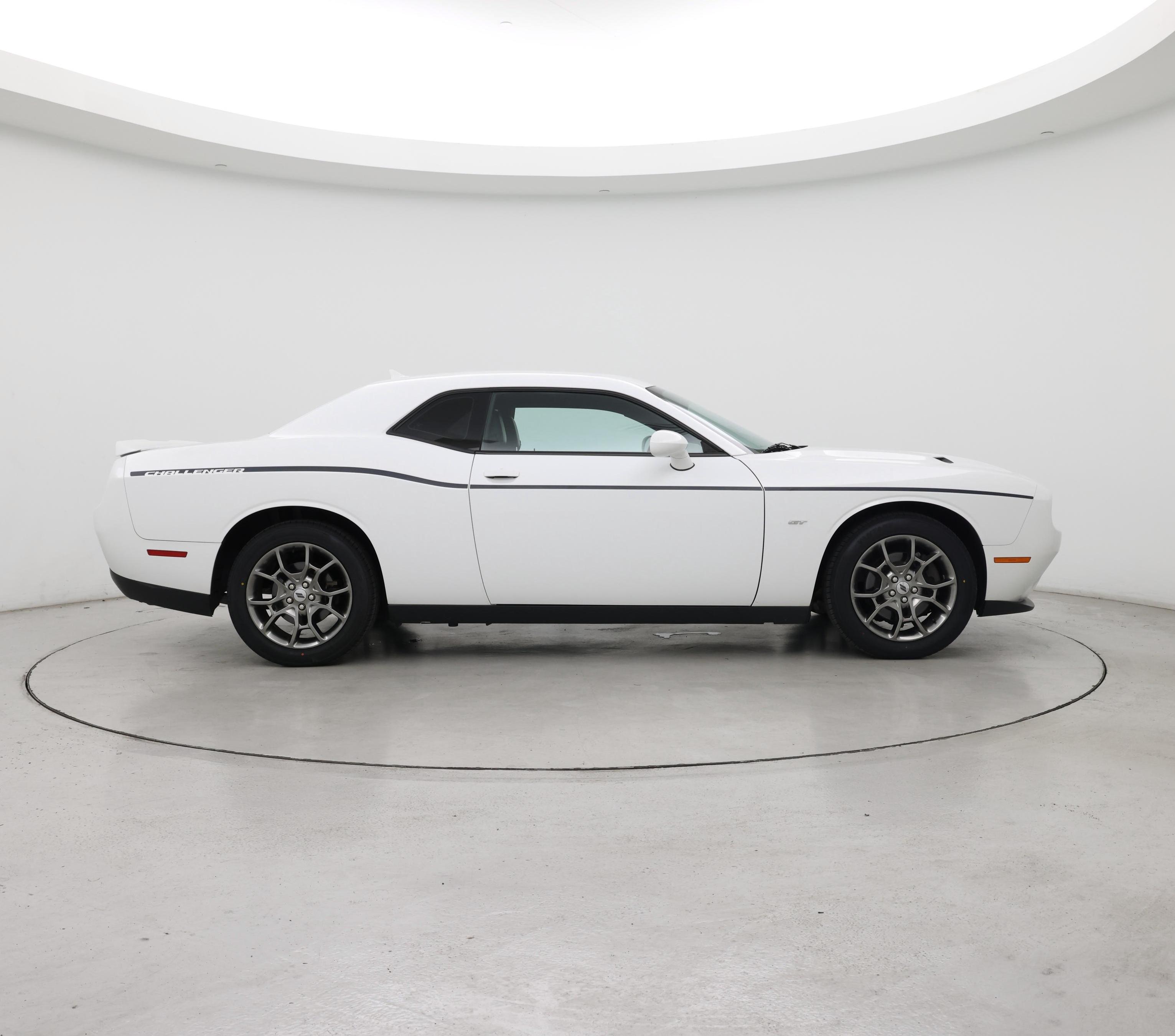Thumbnail: 2017 Dodge Challenger - 7