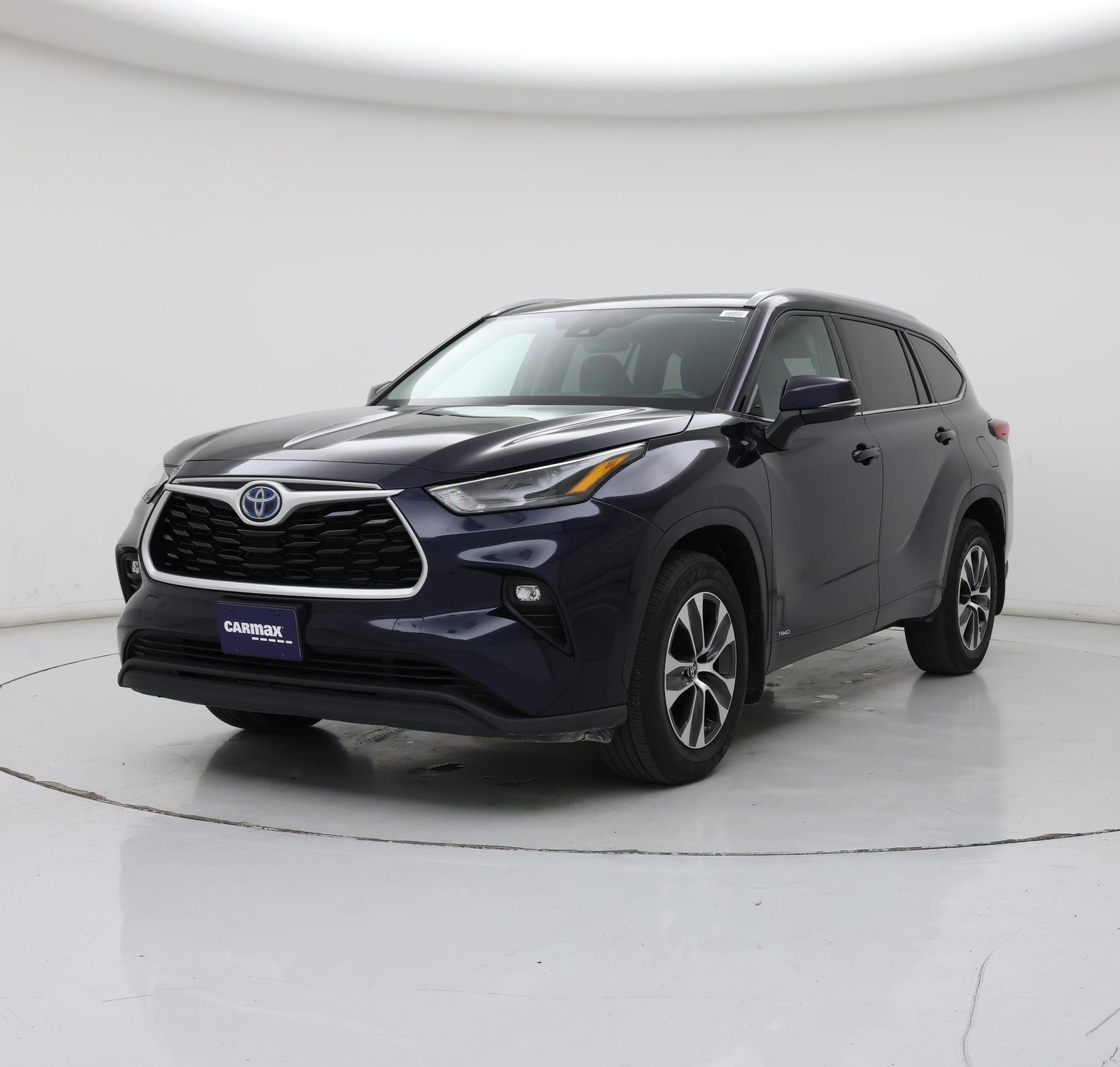 Thumbnail: 2022 Toyota Highlander - 4