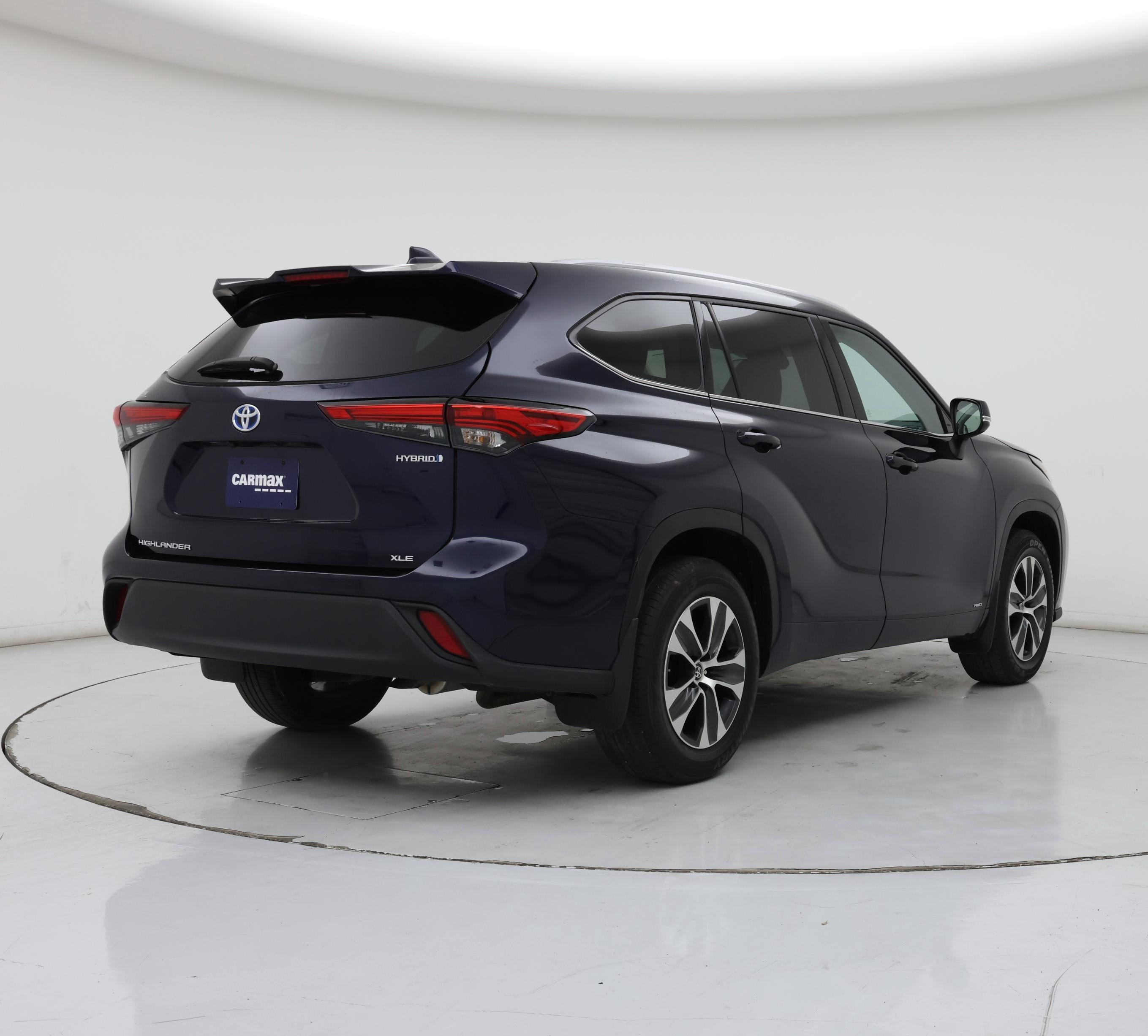 Thumbnail: 2022 Toyota Highlander - 8