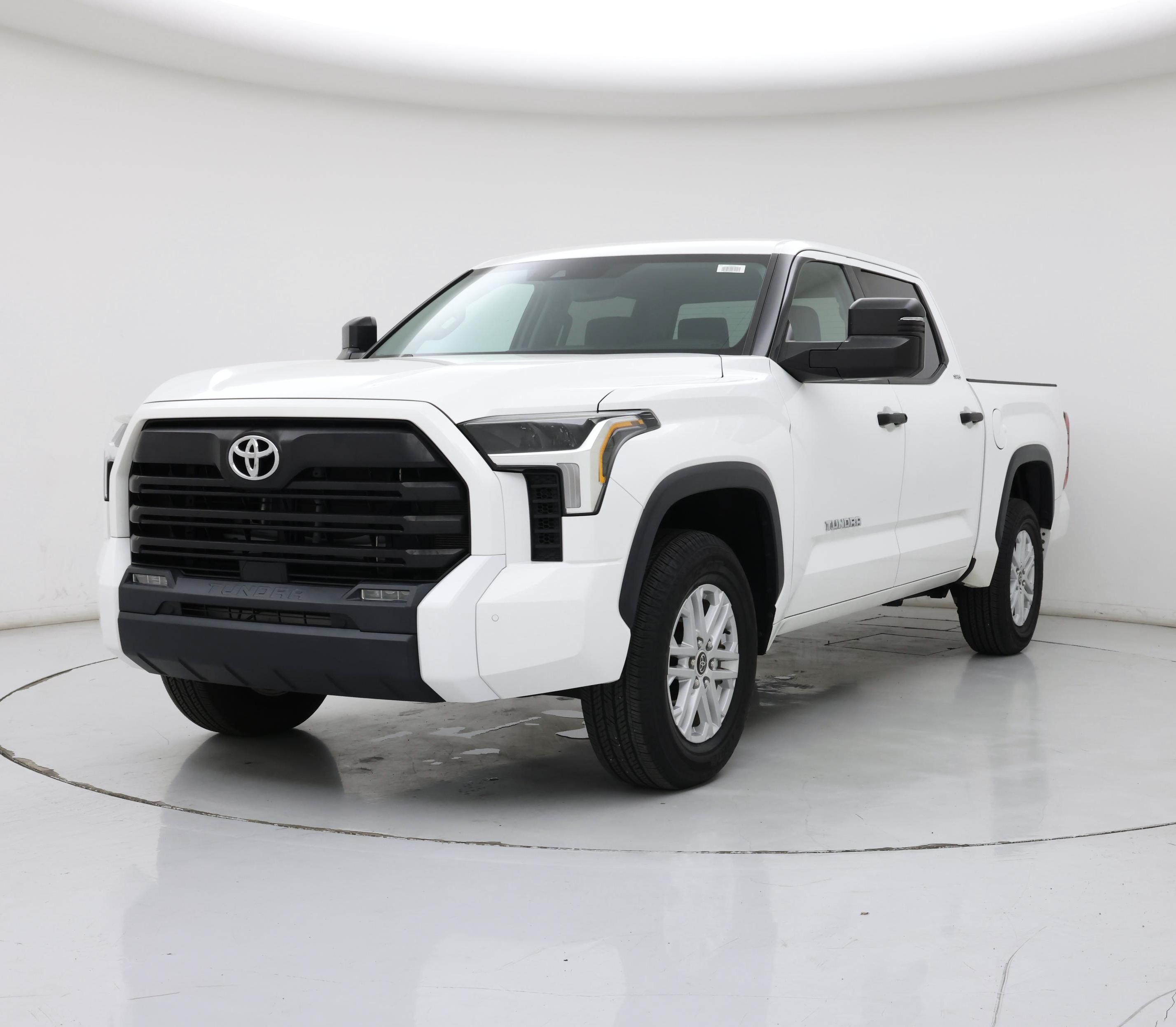Thumbnail: 2022 Toyota Tundra - 4