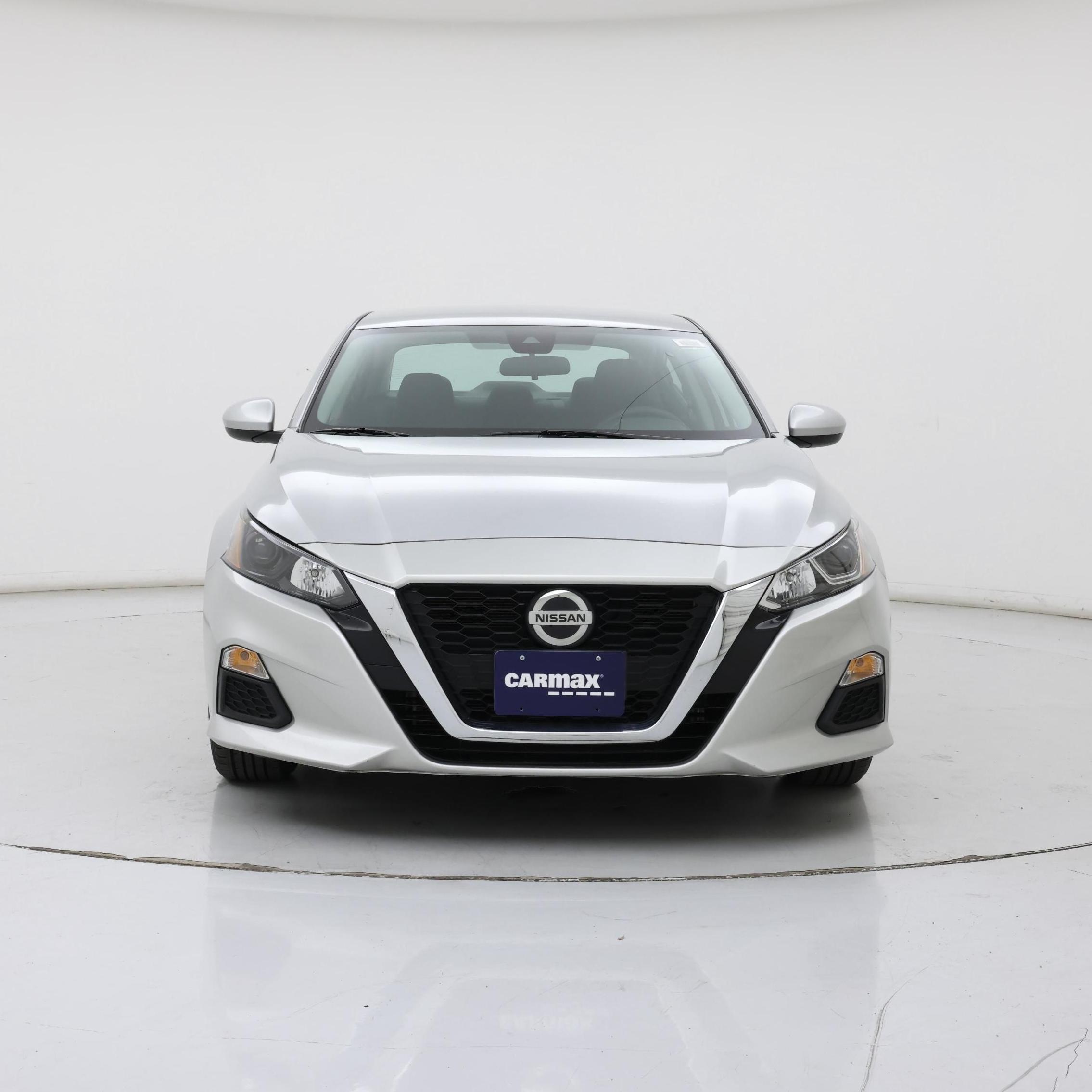 Thumbnail: 2022 Nissan Altima - 5