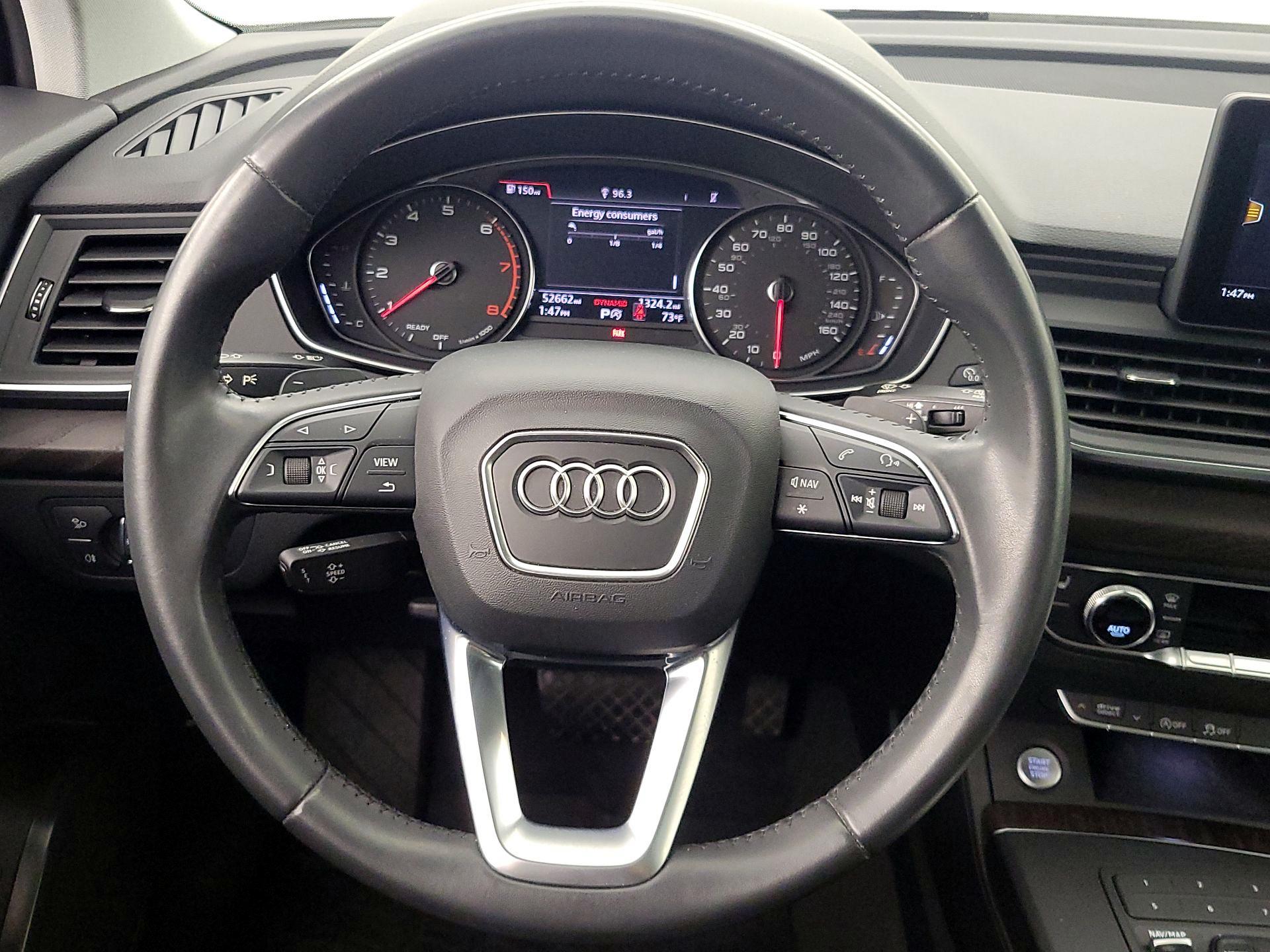 Thumbnail: 2020 Audi Q5 - 10