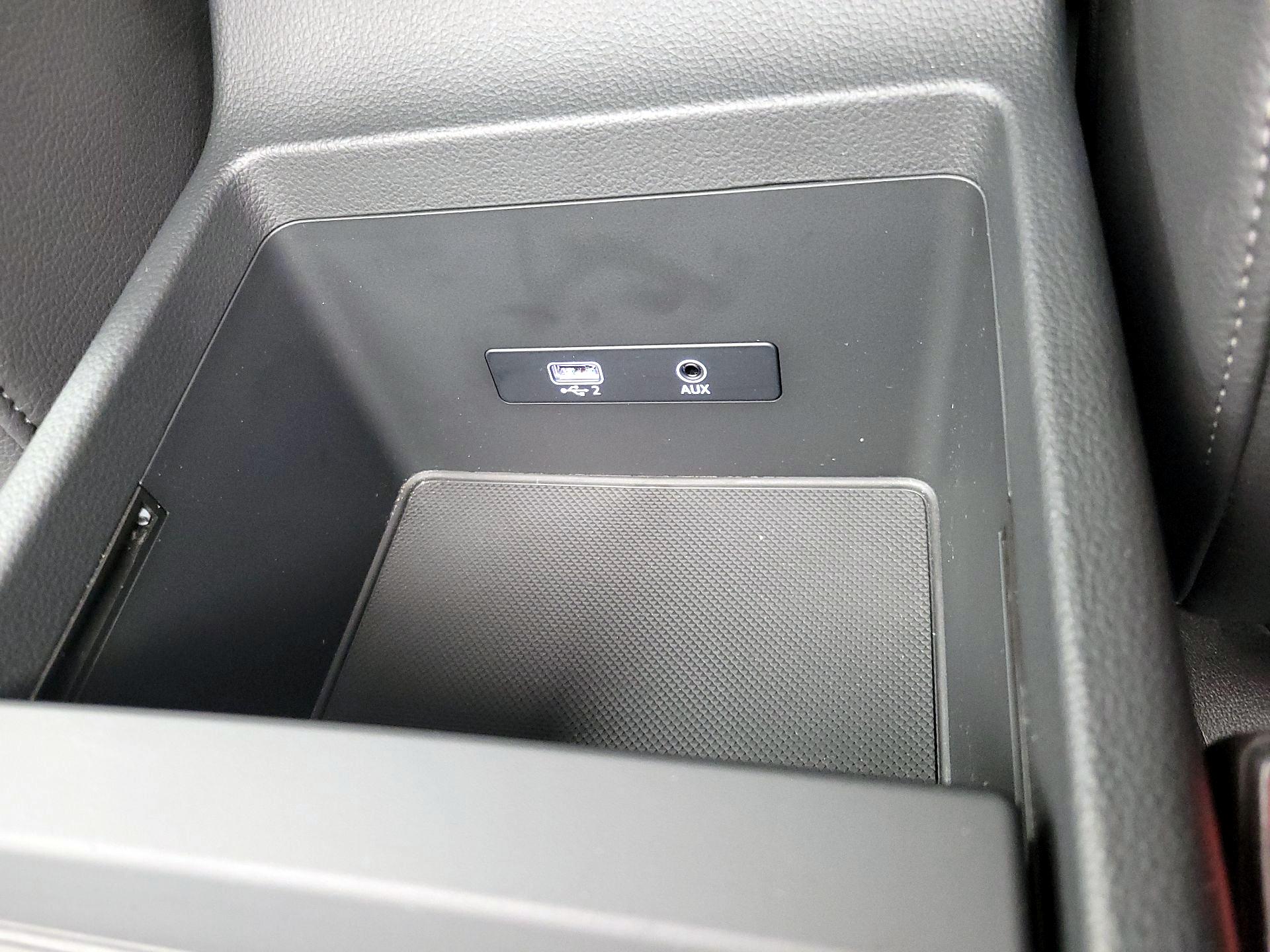 Thumbnail: 2020 Audi Q5 - 18