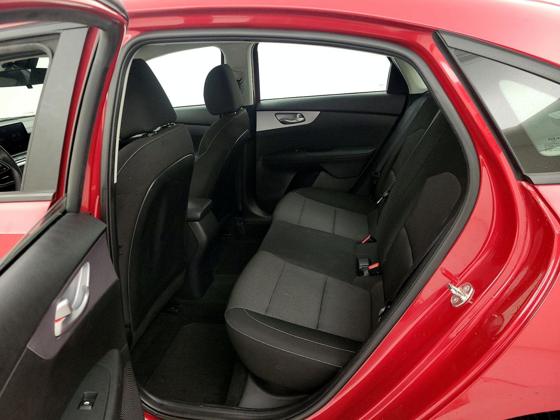 Thumbnail: 2024 Kia Forte - 19