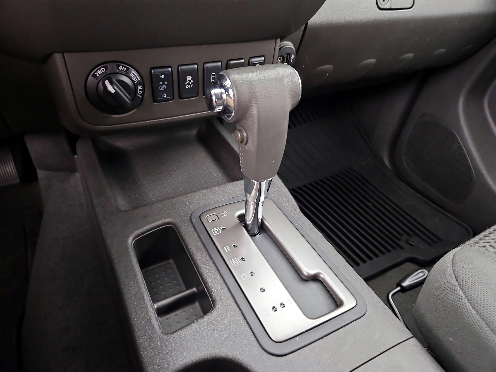 Thumbnail: 2019 Nissan Frontier - 17